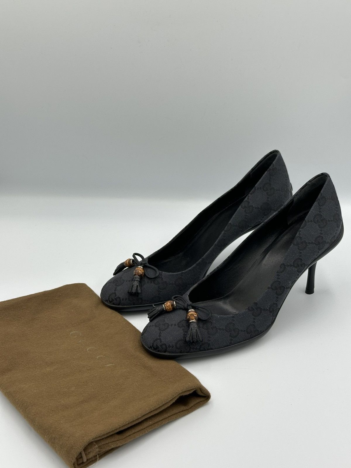 Gucci Gucci GG Canvas Bamboo Tassel Pumps Black Monogram Size US 7 / IT 37 - 1 Thumbnail