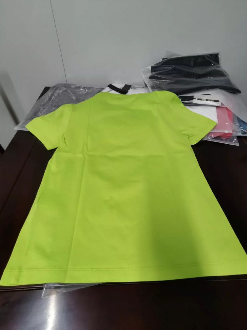 Other Versace Short sleeves and short sleeves Size US M / EU 48-50 / 2 - 8 Thumbnail
