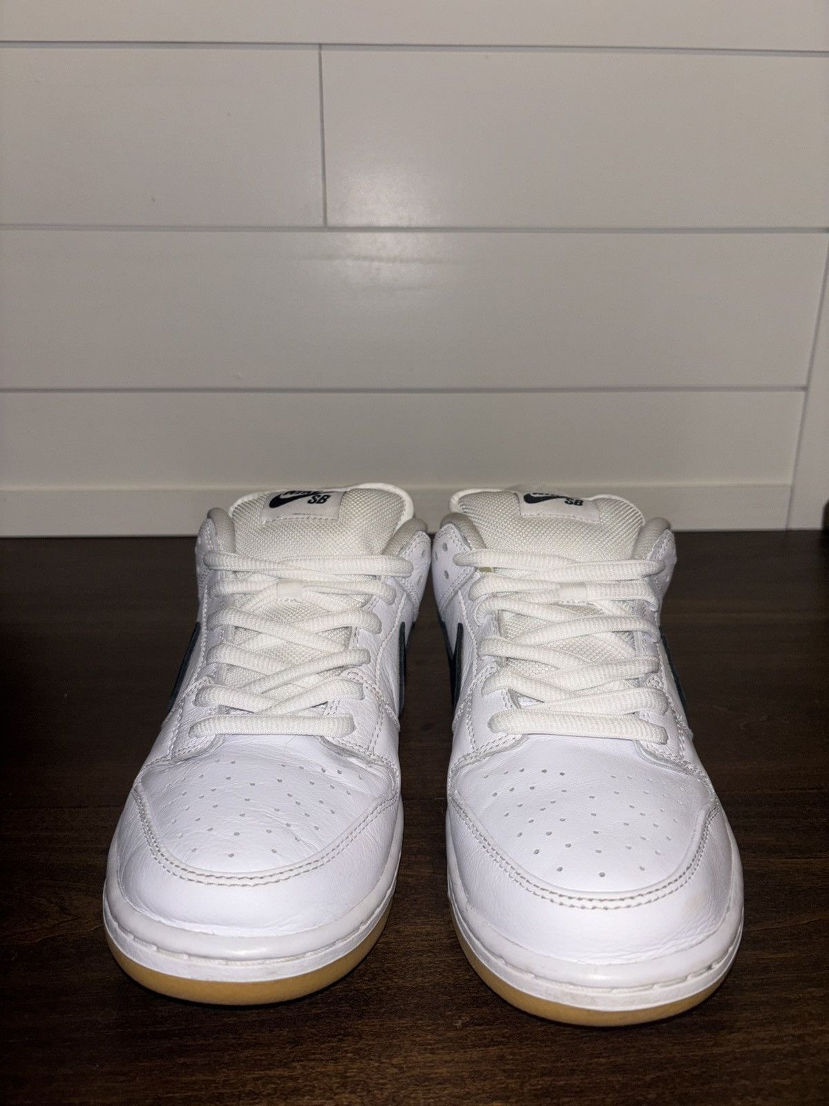 Nike Nike SB Dunk Low Pro “White Gum” Size US 10 / EU 43 - 2 Thumbnail