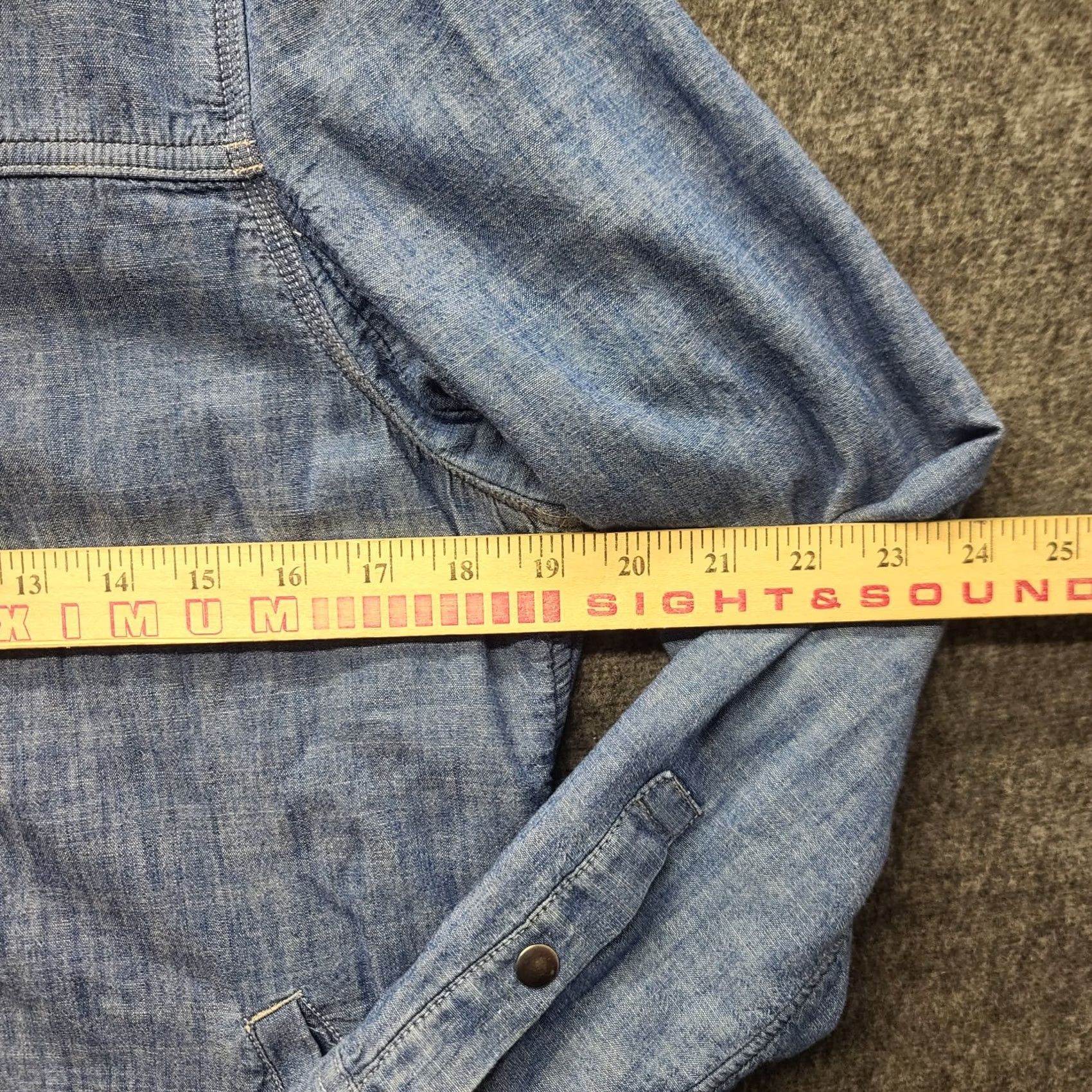 Vintage Duluth Trading Shirt Womens M Chambray Snap Closure Cowl Neck Cottagecore Shirt Womens M Chambray Snap Closure Cowl Neck Cottagecore Size M / US 6-8 / IT 42-44 - 4 Thumbnail