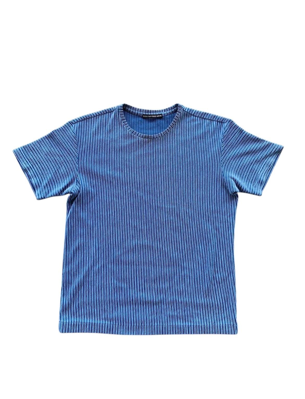 Issey Miyake Issey Miyake Men Blue Pleated Tshirt Size US M / EU 48-50 / 2 - 1 Thumbnail