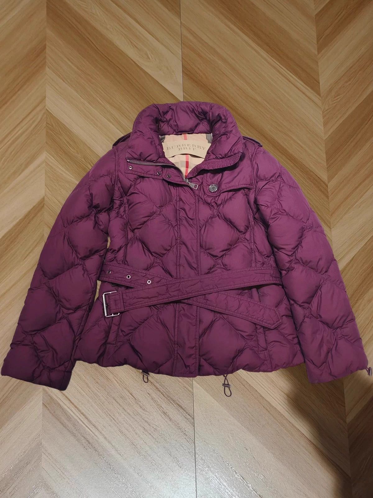 Burberry Burberry Women's M 99 New Down Coat Size M / US 6-8 / IT 42-44 - 1 Thumbnail
