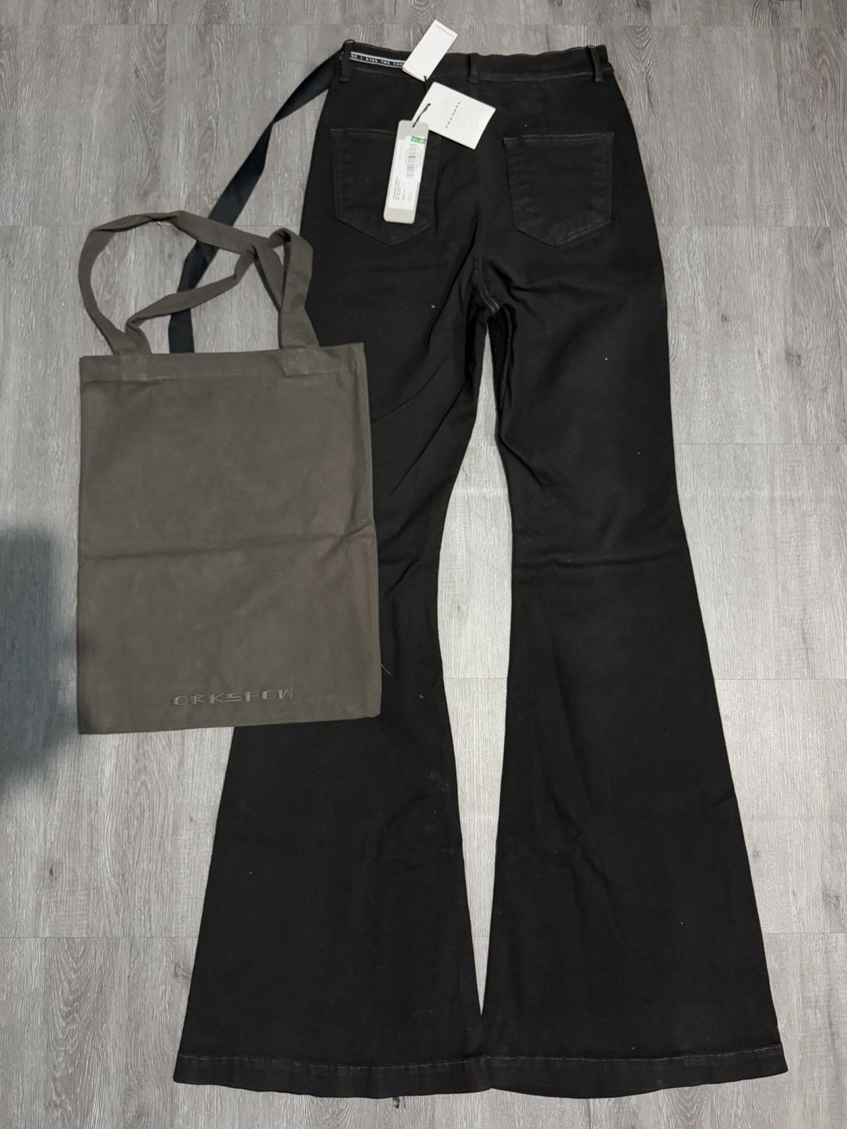 Rick Owens Rick owens -“NEXT TIME I LOOK BEFORE I KISS THE CARPET”Bolan Size US 32 / EU 48 - 2 Thumbnail
