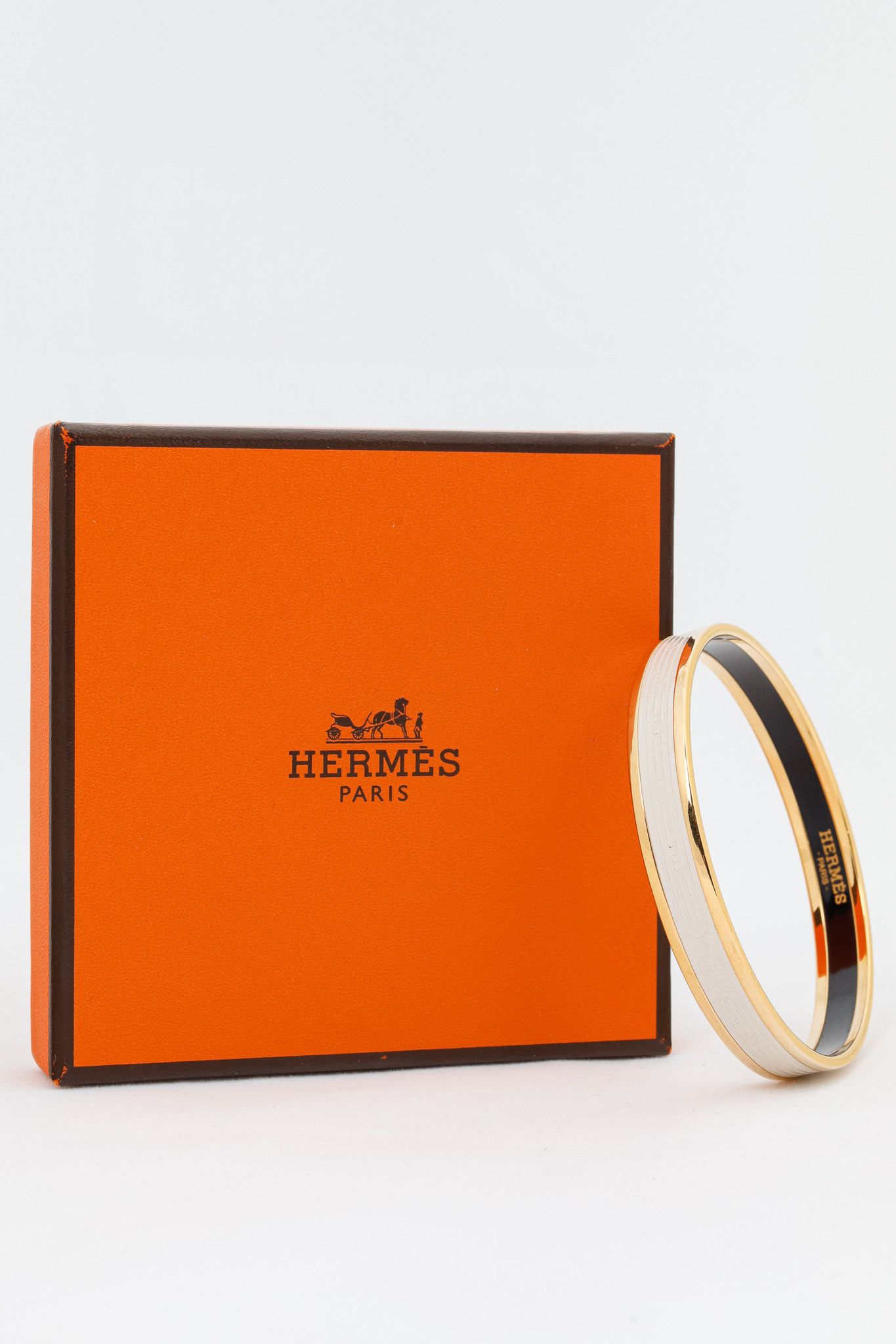 Hermes Hermes Sellier Blanc Engraved Bangle Size ONE SIZE - 6 Thumbnail