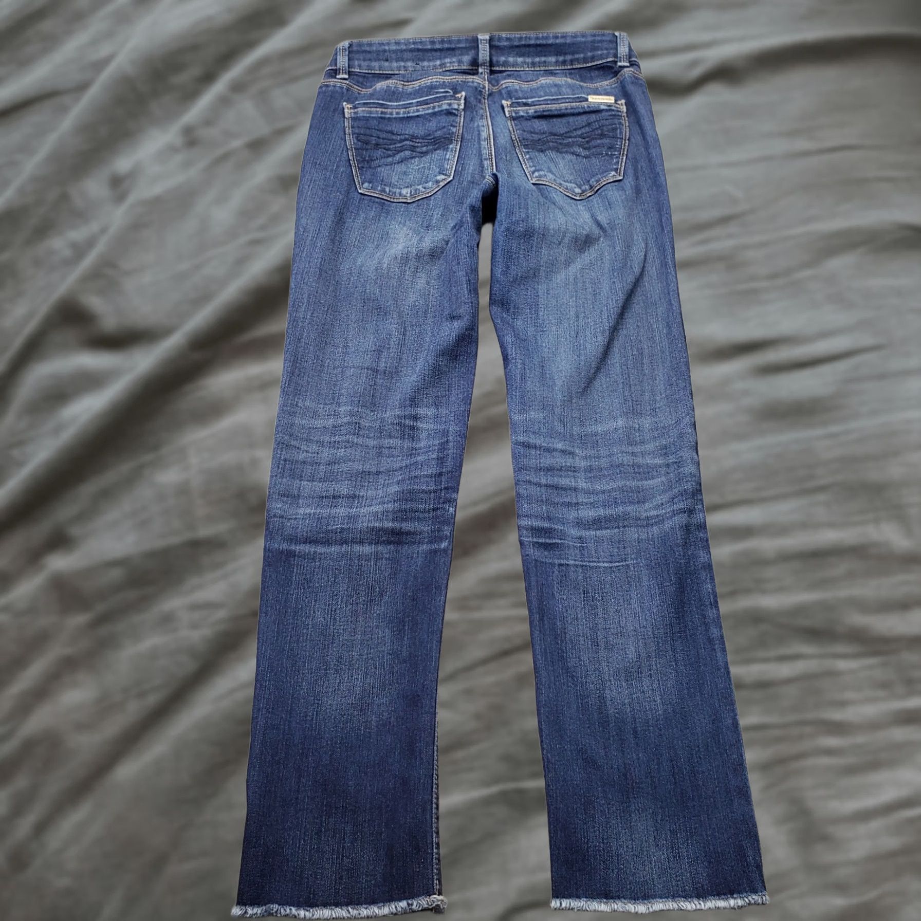 White House Black Market White House Black Market Slim Crop Jeans Womens 0 Blue Denim Cropped 5-Pocket Design Inseam 26" Size 25" / US 0 / IT 36 - 1 Thumbnail