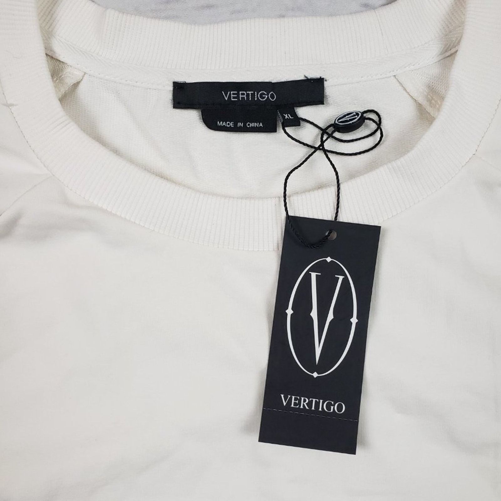 Other NWT Vertigo Ivory Snap Button Long Sleeve Pullover Top XL Size XL / US 12-14 / IT 48-50 - 6 Thumbnail
