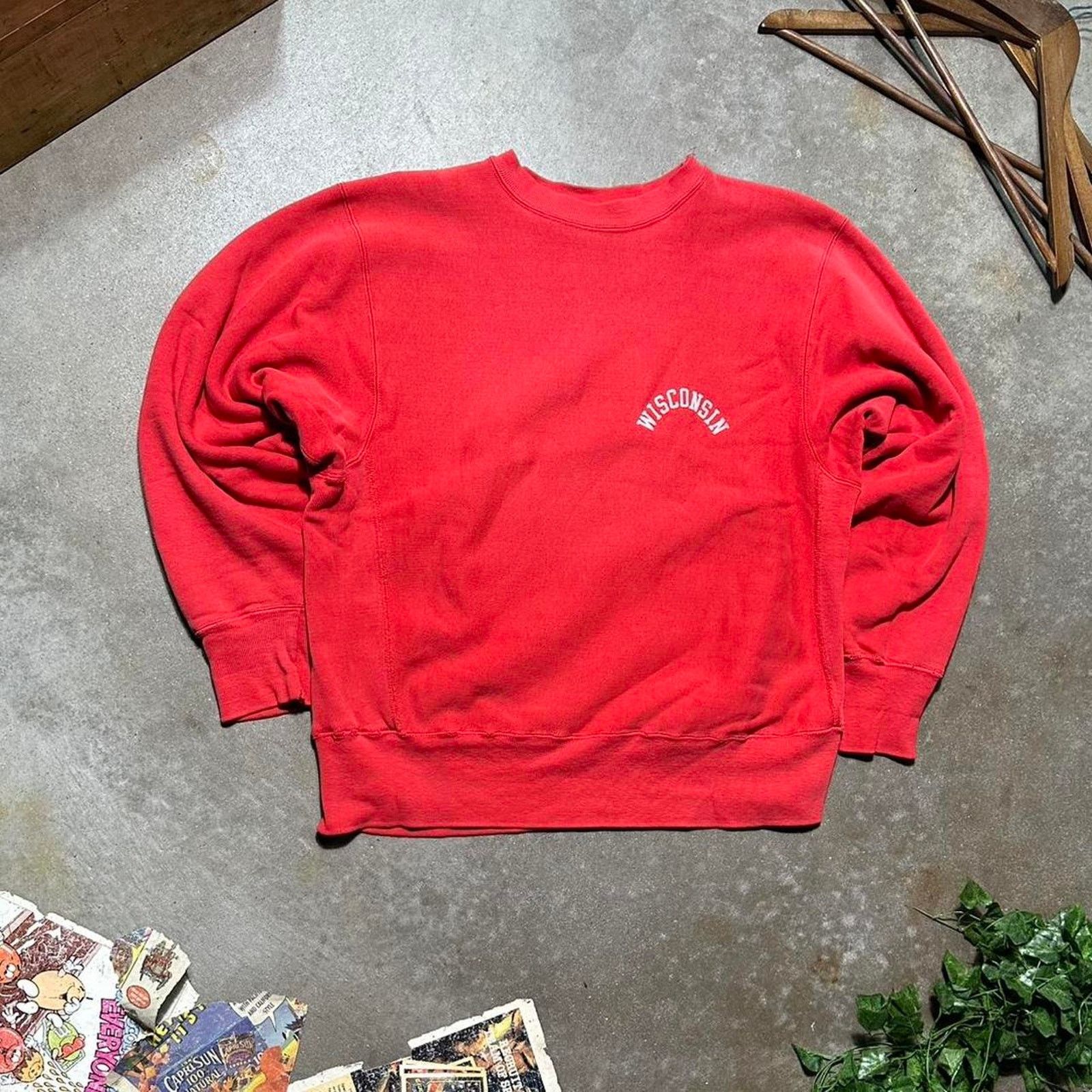 Champion Vintage 80s Champion Reverse Weave Warmup Wisconsin Crewneck Size US XL / EU 56 / 4 - 1 Thumbnail