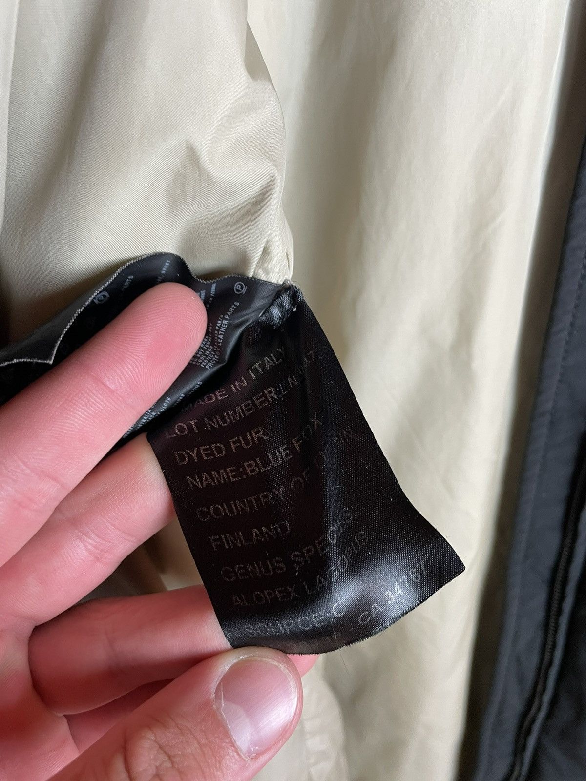 Prada × Vintage Vintage Prada Gore-Tex Long Coat Womens Size L / US 10 / IT 46 - 11 Thumbnail
