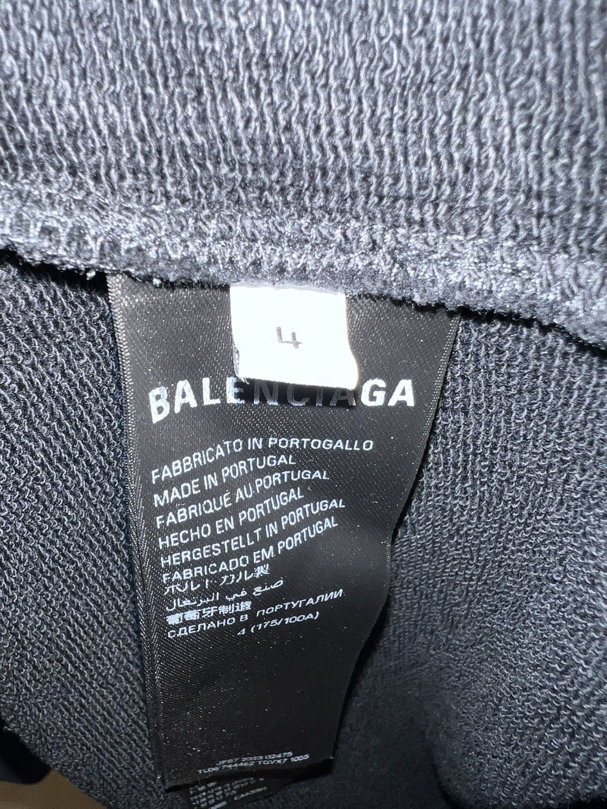 Balenciaga Balenciaga Paris Moon Hoodie $1450 Size US XL / EU 56 / 4 - 17 Thumbnail