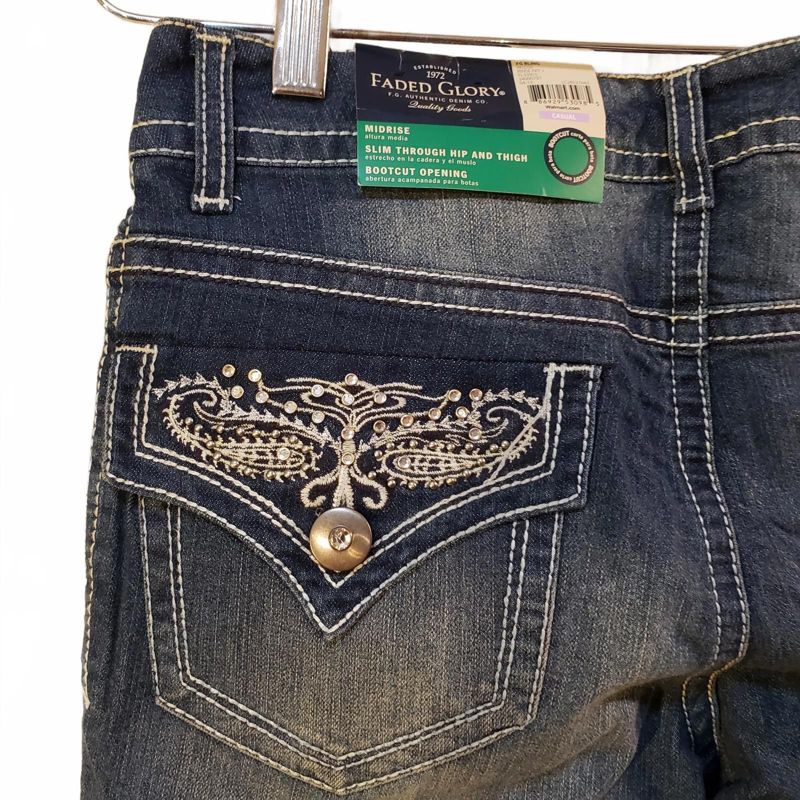 Faded Glory Faded Glory Women's Bootcut Jeans Embroidered Back Pockets Size 30" / US 8 / IT 44 - 6 Thumbnail