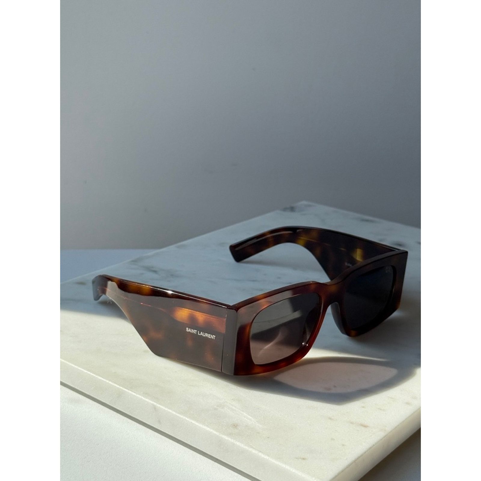 Saint Laurent Paris NEW Saint Laurent SL654 Sunglasses in Havana Brown $545 Size ONE SIZE - 8 Thumbnail