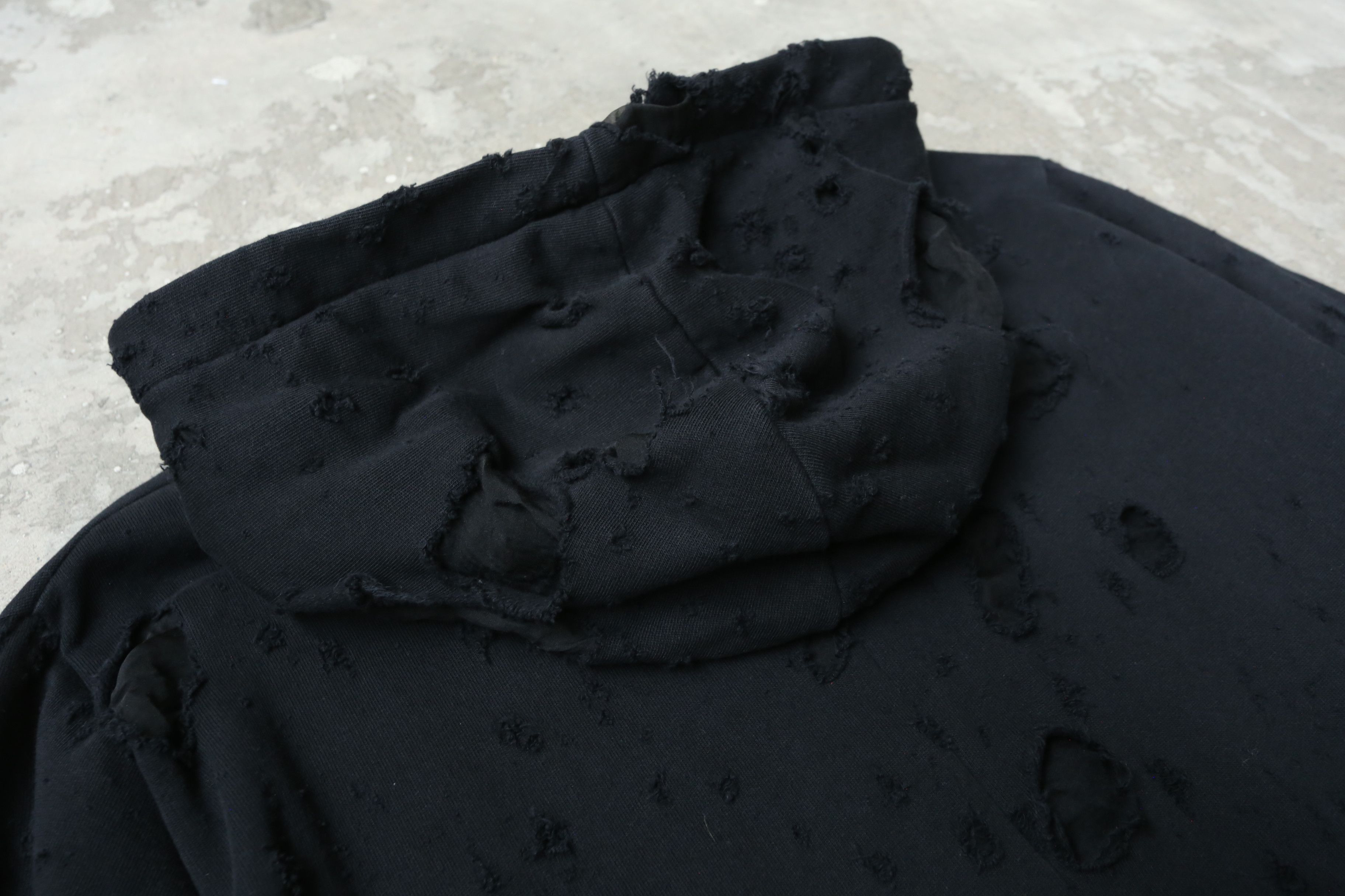 Givenchy Givenchy - Riccardo Tisci - F/W 15 - Destroyed Hoodie Size US L / EU 52-54 / 3 - 7 Thumbnail