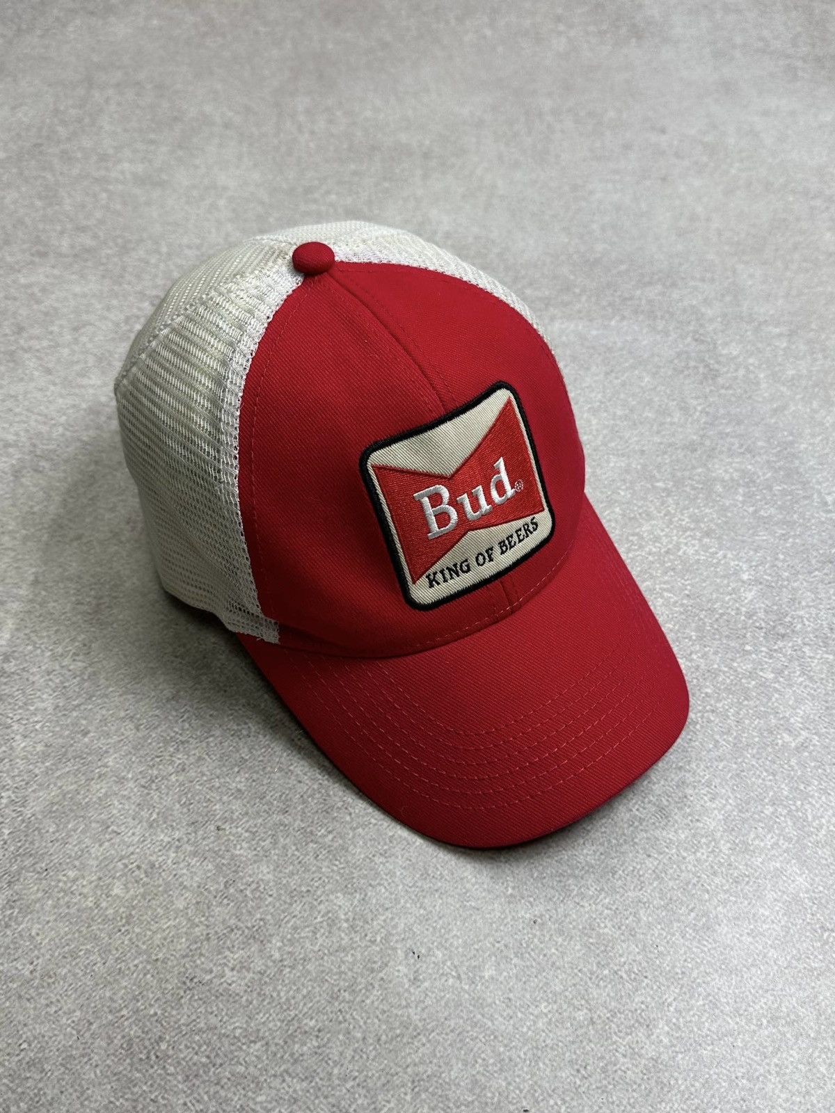 Budweiser Vintage Budweiser Bud King Of Beers Cap Rare Size ONE SIZE - 1 Thumbnail