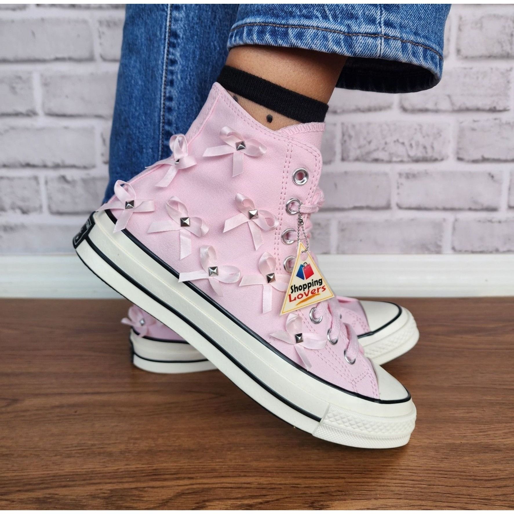 Converse ⭐Converse Chuck 70 Hi Bow Edgy Studded Size 6 Men's Shoes Sn Size US 6 / EU 39 - 7 Thumbnail
