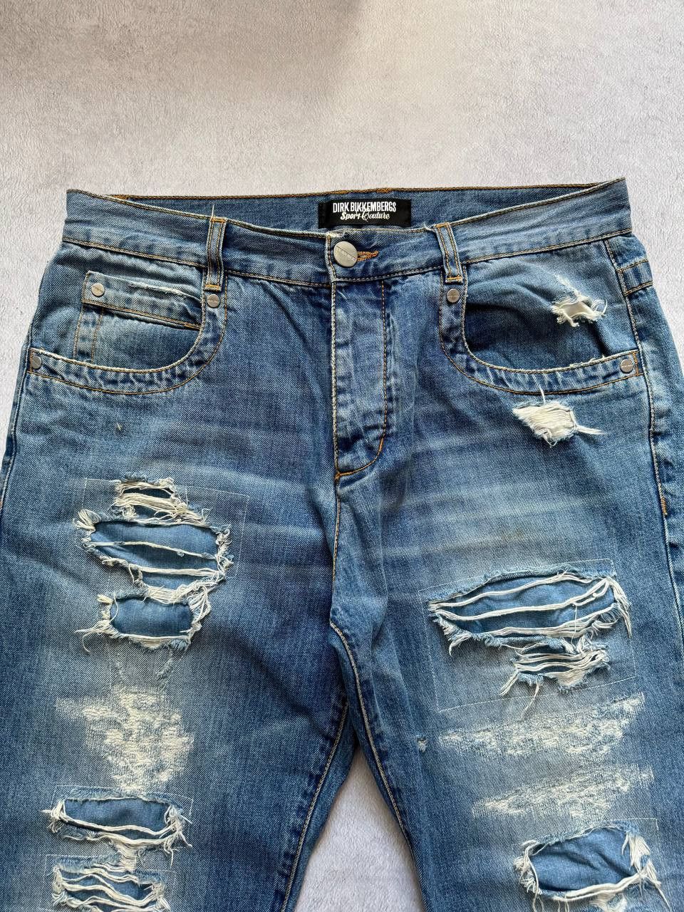 Dirk Bikkembergs Dirk Bikkemberg Logo Distressed Denim Ripped Pants Size US 34 / EU 50 - 5 Thumbnail