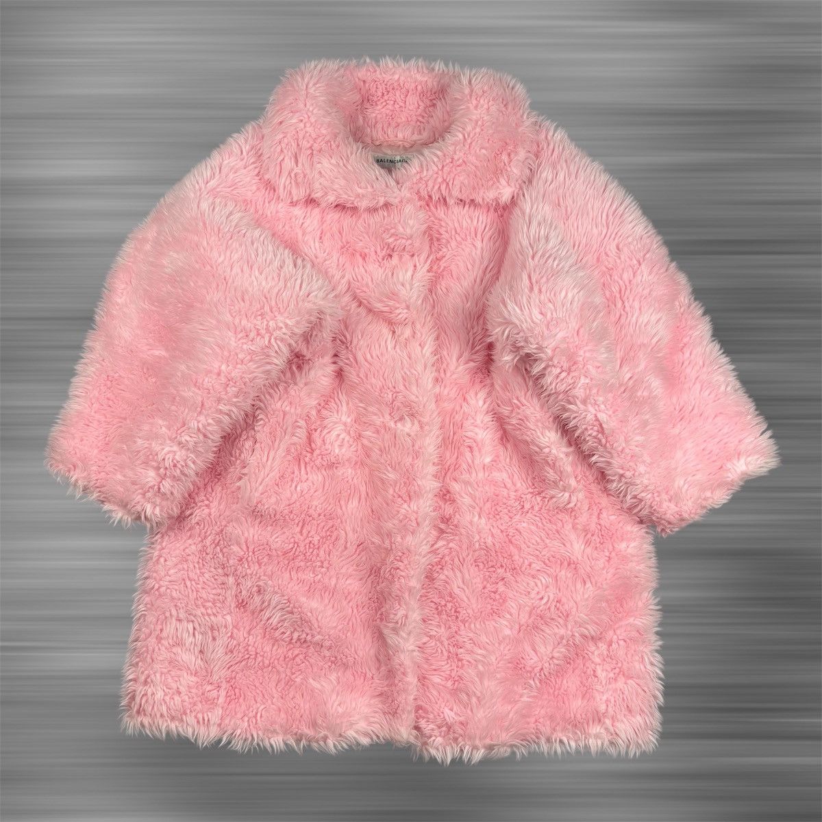 Balenciaga F/W20 Faux Fur Oversized ʼPink’ Coat Retail 3000$