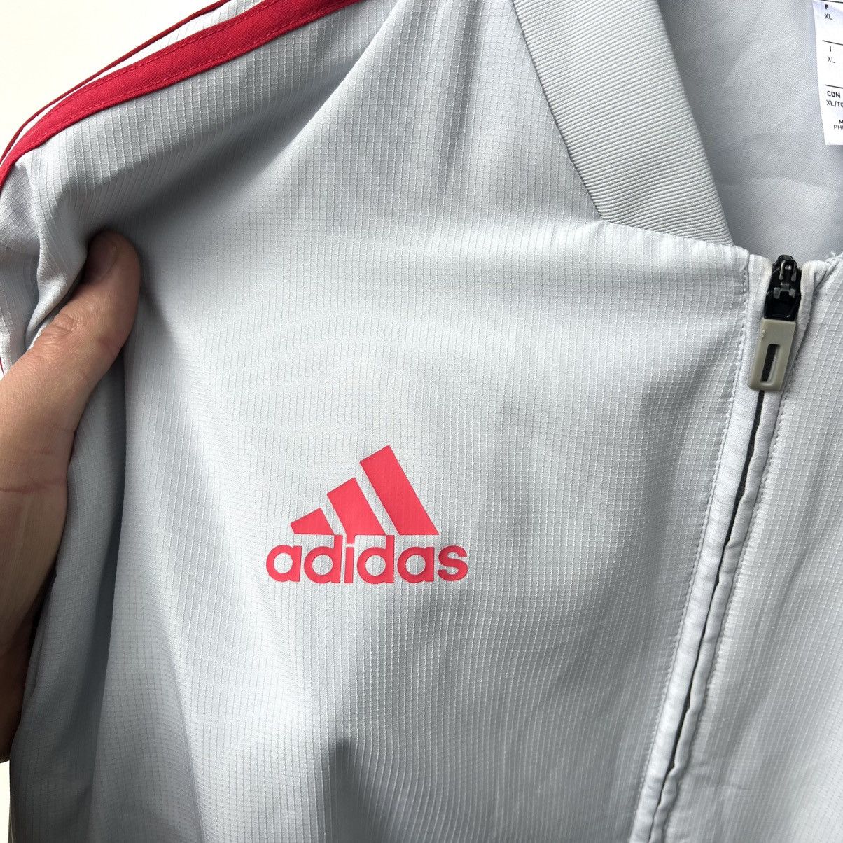 Adidas Adidas Manchester United soccer jacket football jersey Size US XL / EU 56 / 4 - 2 Thumbnail