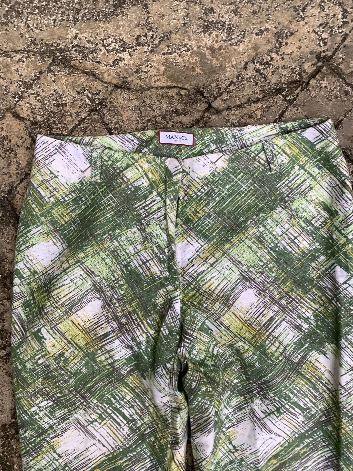 MAX&Co. Max&Co Italy Active Green Scratch Art Bootcut Stretchy Pants Size 28" / US 6 / IT 42 - 5 Thumbnail
