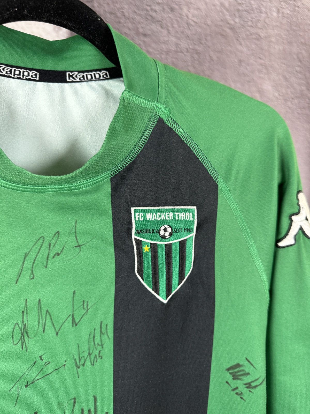 Vintage Nike Wacker Innsbruck 2005/07 #9 Orosz home soccer jersey Size US M / EU 48-50 / 2 - 4 Thumbnail