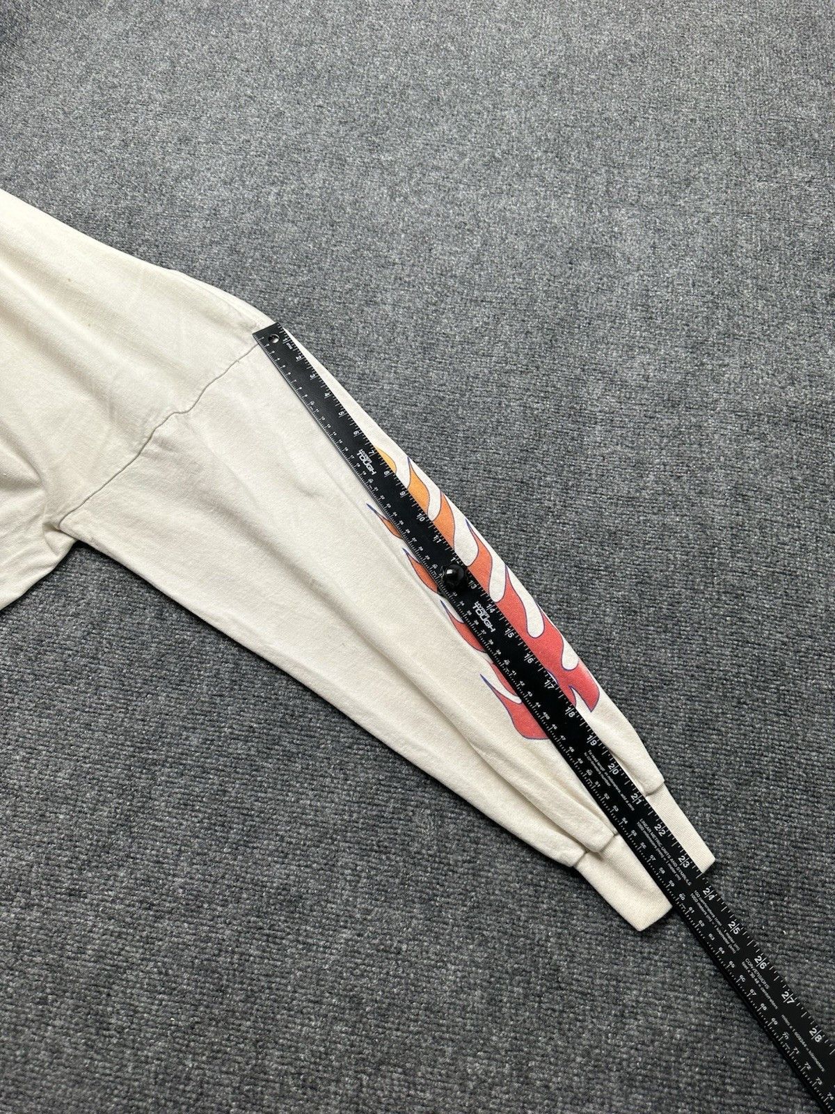 Hard Rock Cafe Mens Hard Rock Hotel Las Vegas Flame Long Sleeve, Size 2XL Size US XL / EU 56 / 4 - 7 Thumbnail