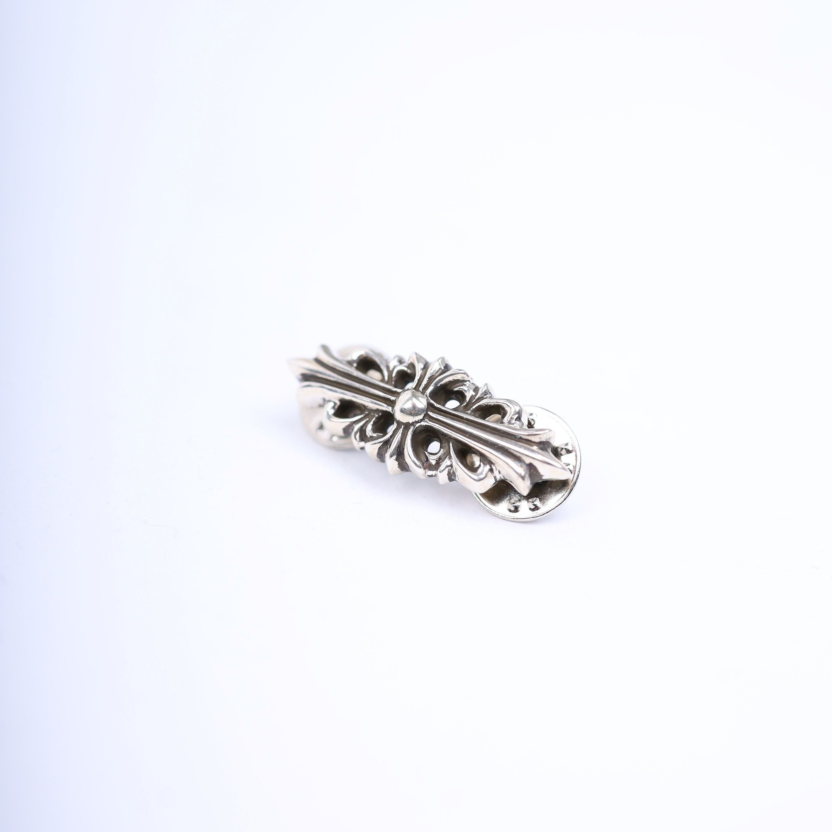 CHROME HEARTS FLORAL PIN