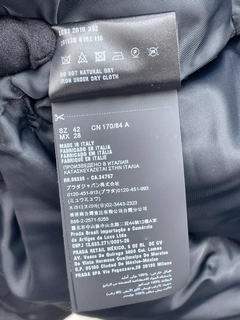 Prada Prada 22 autumn and winter functional silhouette down jacke Size M / US 6-8 / IT 42-44 - 8 Thumbnail