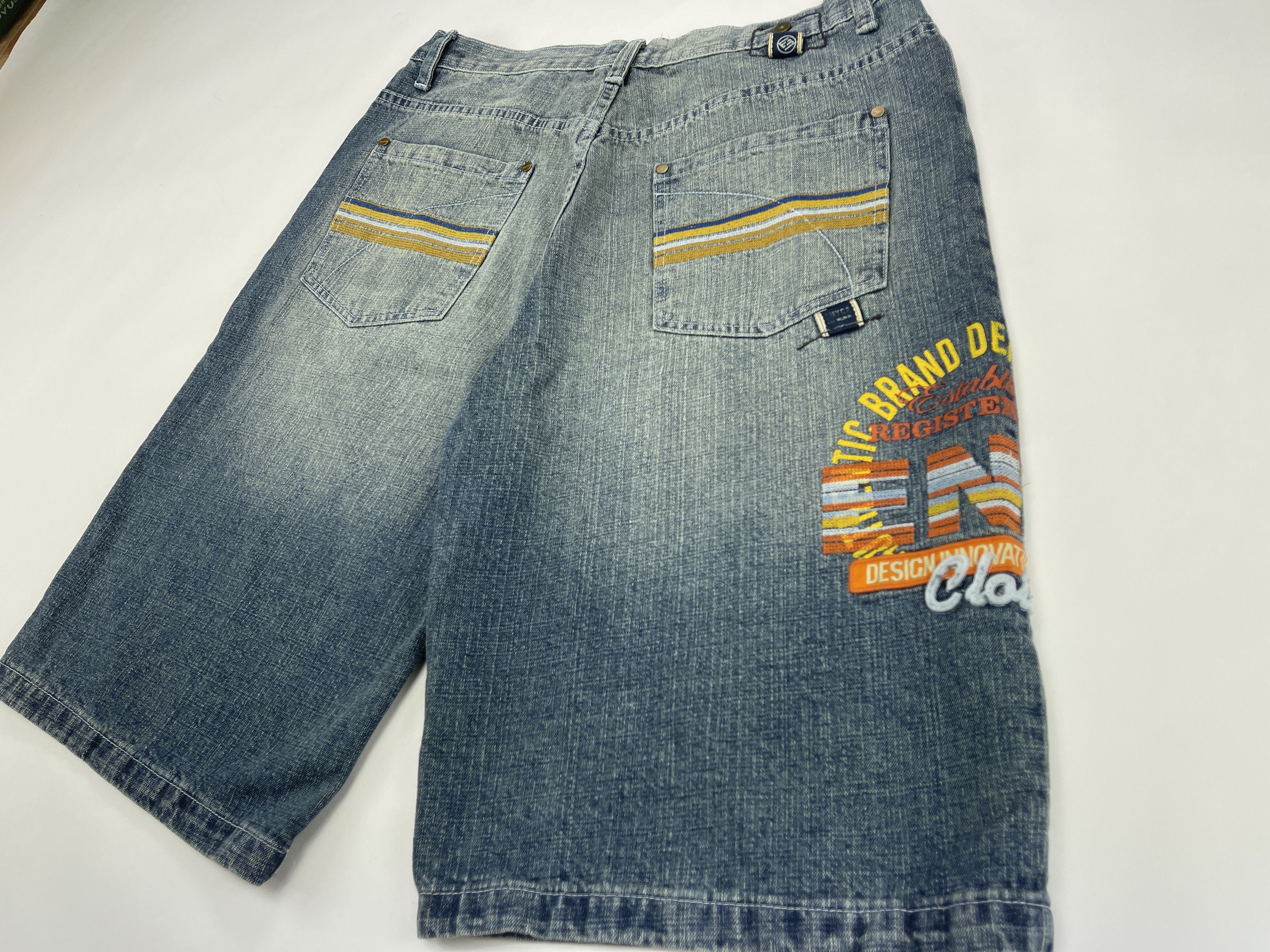 Enyce Enyce jeans shorts, vintage baggy denim, 90s hip-hop 36 Size US 36 / EU 52 - 4 Thumbnail