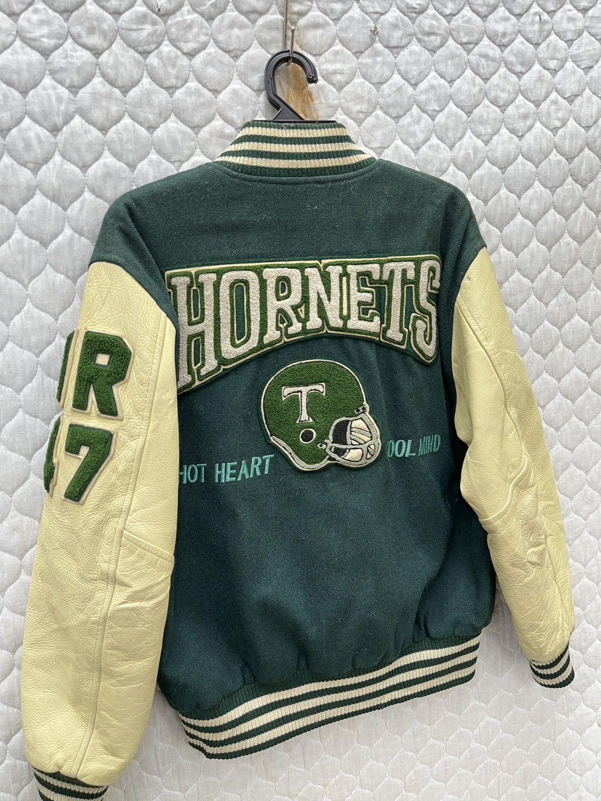 Vintage 🔥🔥🔥STEALS VTG HORNET AMERICAN FOOTBALL VARSITY JACKET Size US M / EU 48-50 / 2 - 6 Thumbnail