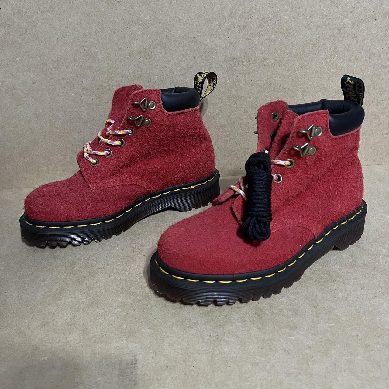 Dr. Martens Dr. Martens 939 Ben Long Nap Suede Hiker Combat Boots RED Size US 5 / IT 35 - 1 Thumbnail