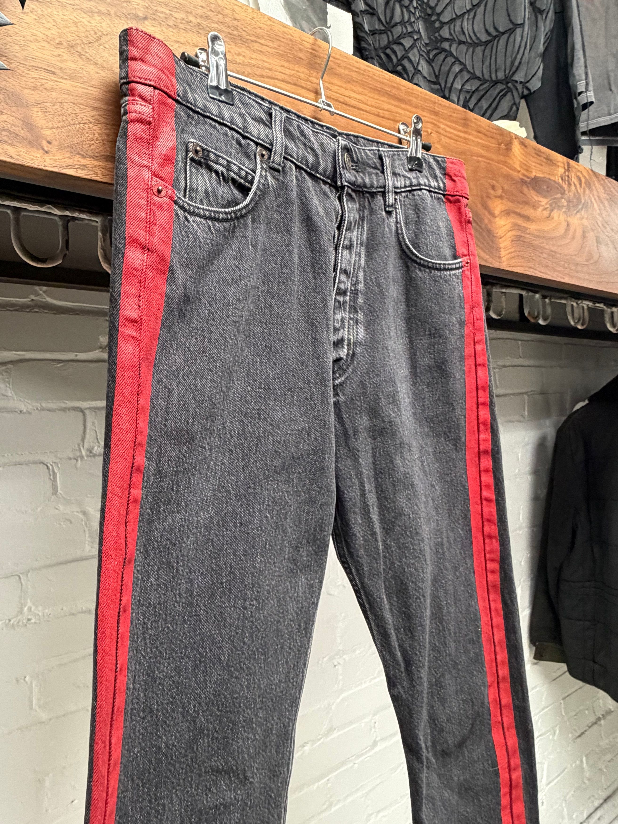Balenciaga 2018 Balenciaga ‘Red Stripe’ Washed Grey Skinny Jeans Size US 30 / EU 46 - 2 Thumbnail