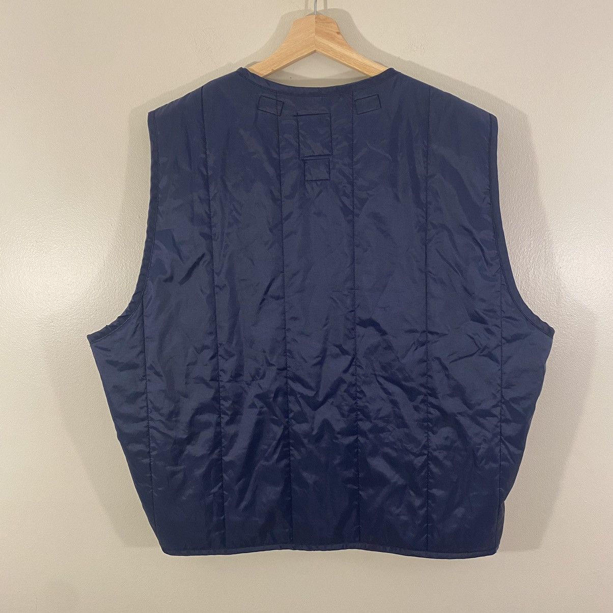 Vintage Vintage Military Liner Puffer Vest Lightweight Medium Size US M / EU 48-50 / 2 - 4 Thumbnail