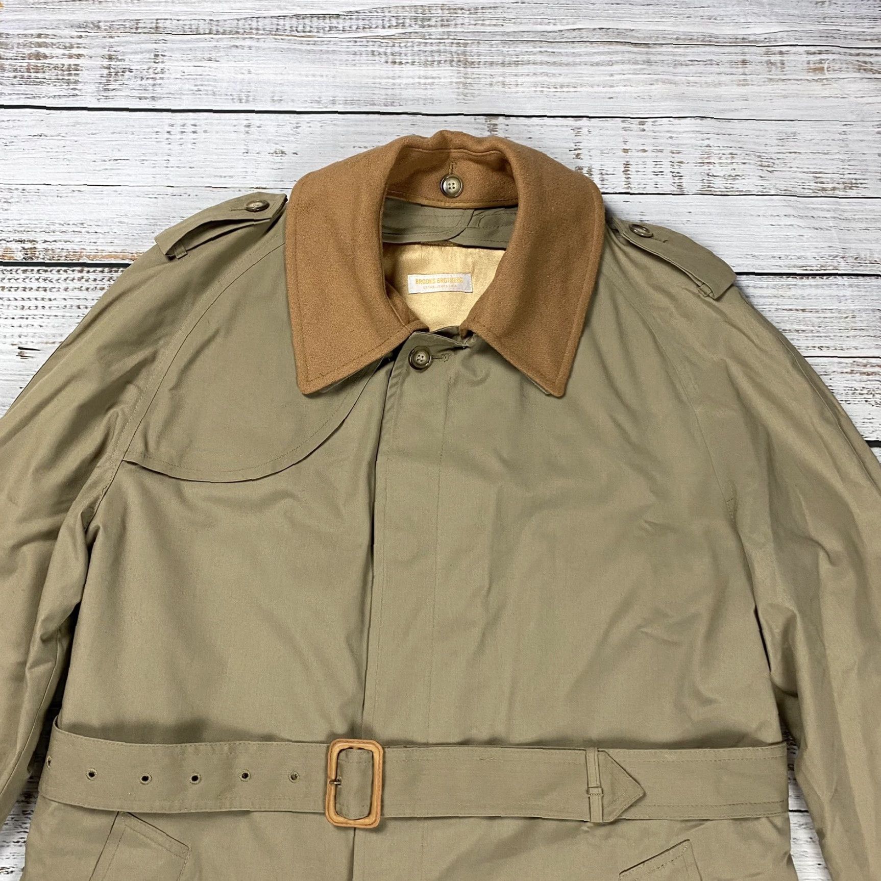 Brooks Brothers VINTAGE Brooks Brothers Trench Coat Wool Lining Removable Collar Beige 40R Mens Long Coat Size US XXS / EU 40 - 2 Thumbnail