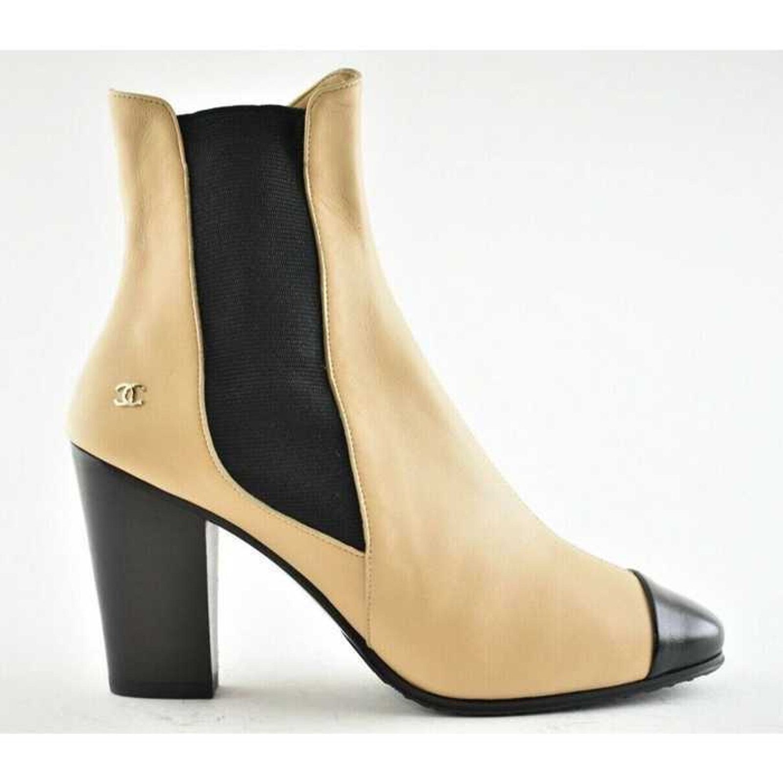 Chanel Chanel 19C Beige Leather Black CC Logo Cap Ankle Short Size US 7.5 / IT 37.5 - 1 Thumbnail