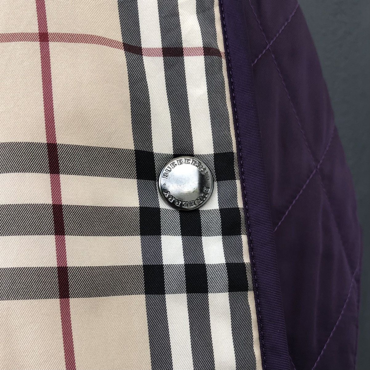 Burberry Burberry London Diamond Quilted Lined Novacheck Jacket Size M / US 6-8 / IT 42-44 - 16 Thumbnail
