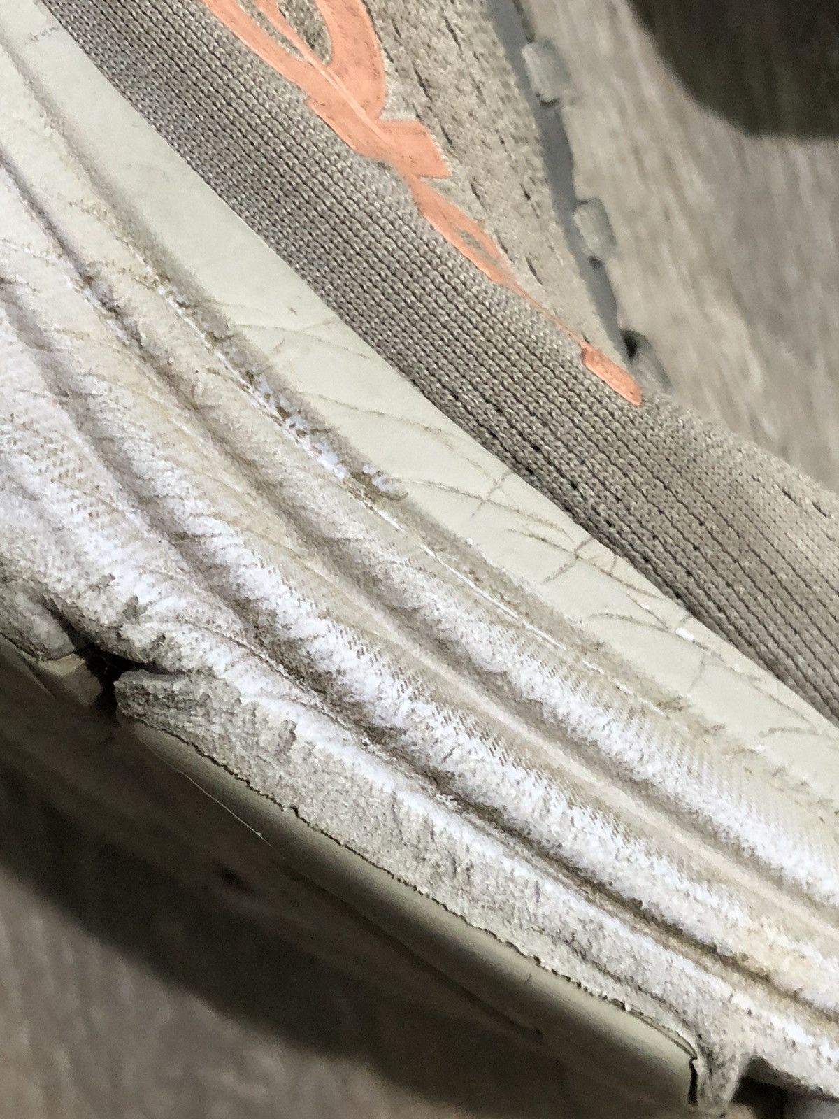 Hoka Hoka Bondi 8 1127952-HMLR Size US 9.5 / IT 39.5 - 3 Thumbnail