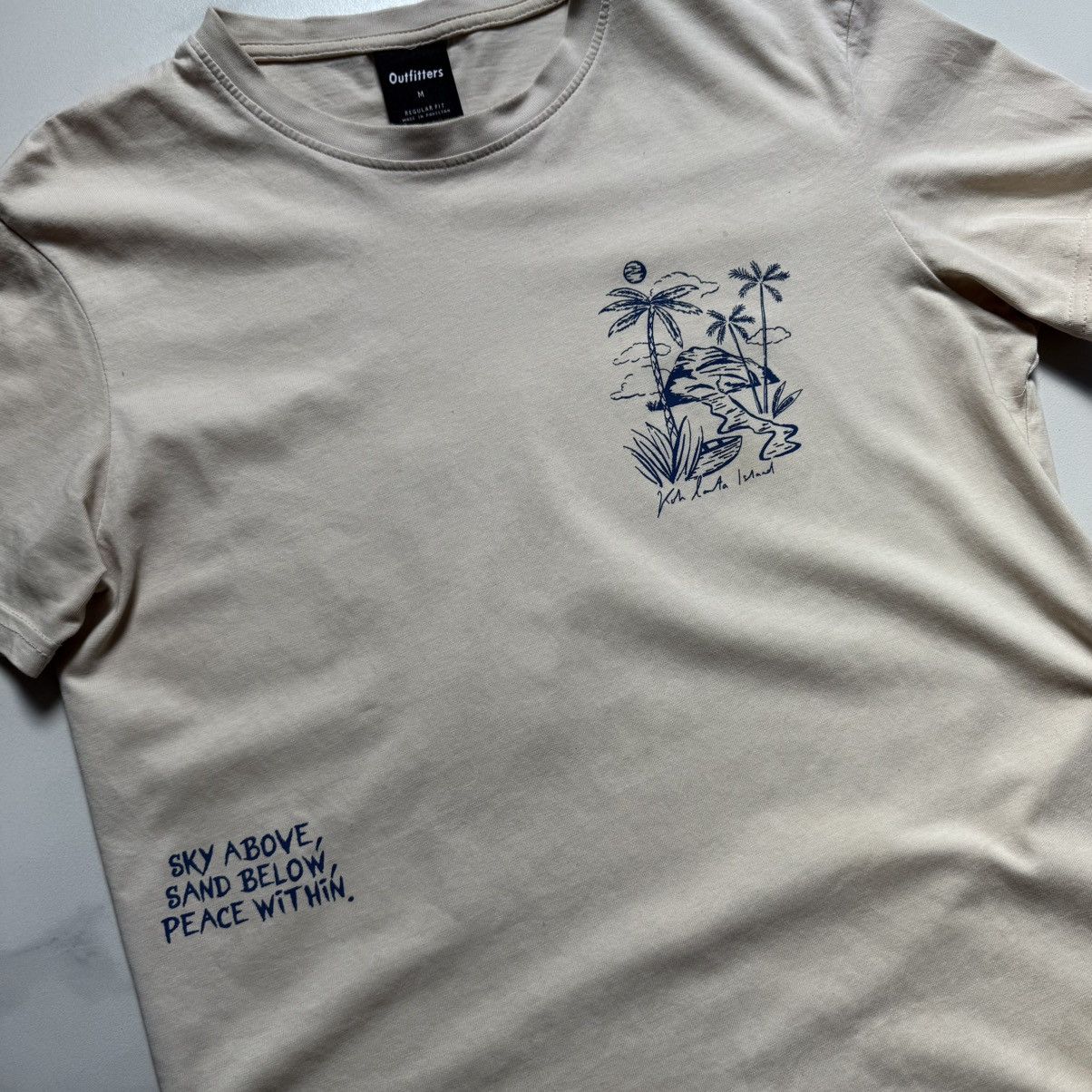 BARNS OUTFITTERS × Designer Outfitters Vacation Mode T-Shirt Size US M / EU 48-50 / 2 - 5 Thumbnail