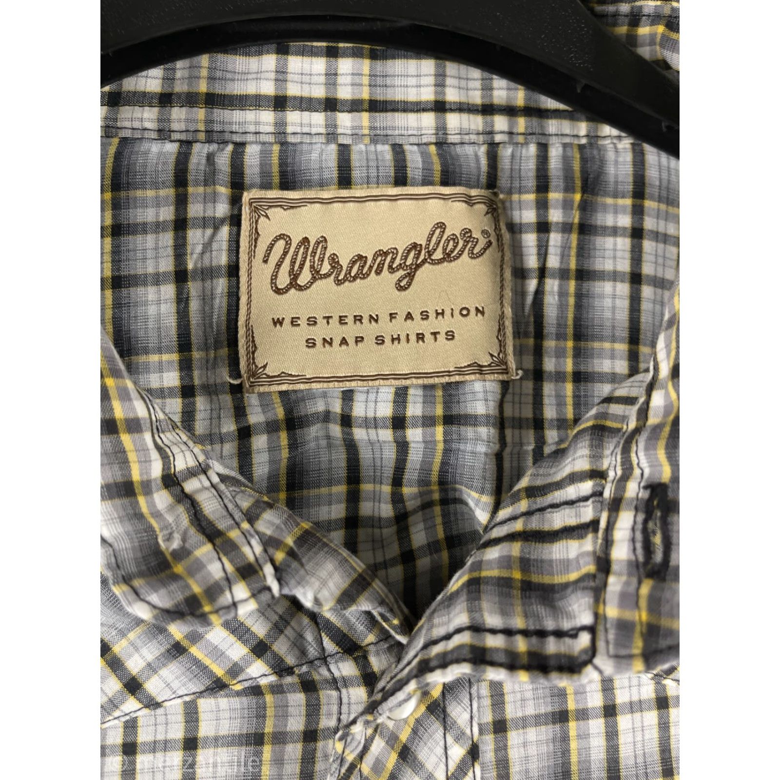 Wrangler Wrangler Shirt Mens 3XL Beige Plaid Western Pearl Snap Short Sleeve Pockets Shirt (Button-Up) Womens? Wait. Need end. Size US XXL / EU 58 / 5 - 3 Thumbnail