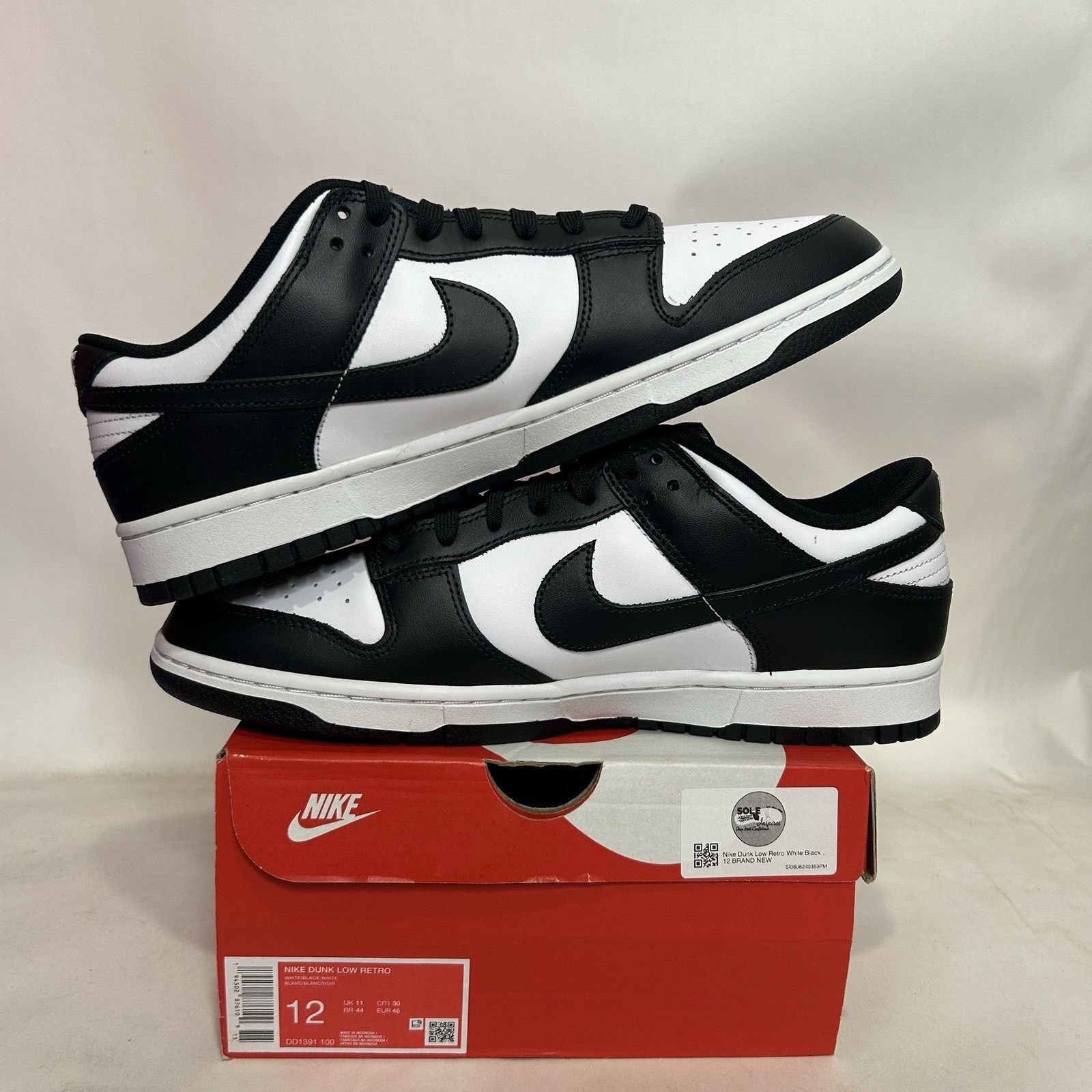 Nike Nike Dunk Low Retro “Black White/Panda” Size US 12 / EU 45 - 3 Thumbnail