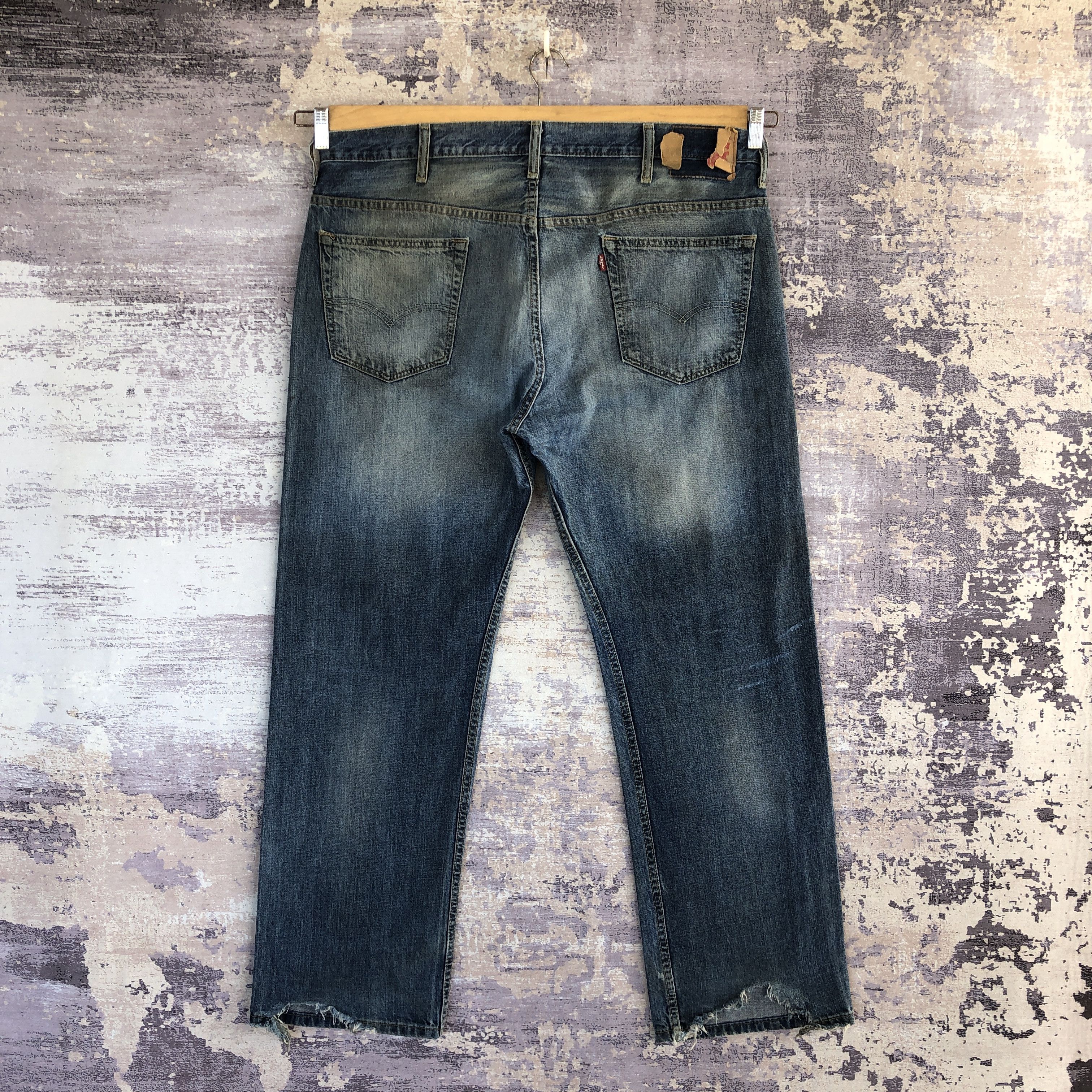 Jean Vintage Levi's 569 Baggy Jeans Distressed Dirty Levis Denim Size US 40 / EU 56 - 2 Thumbnail