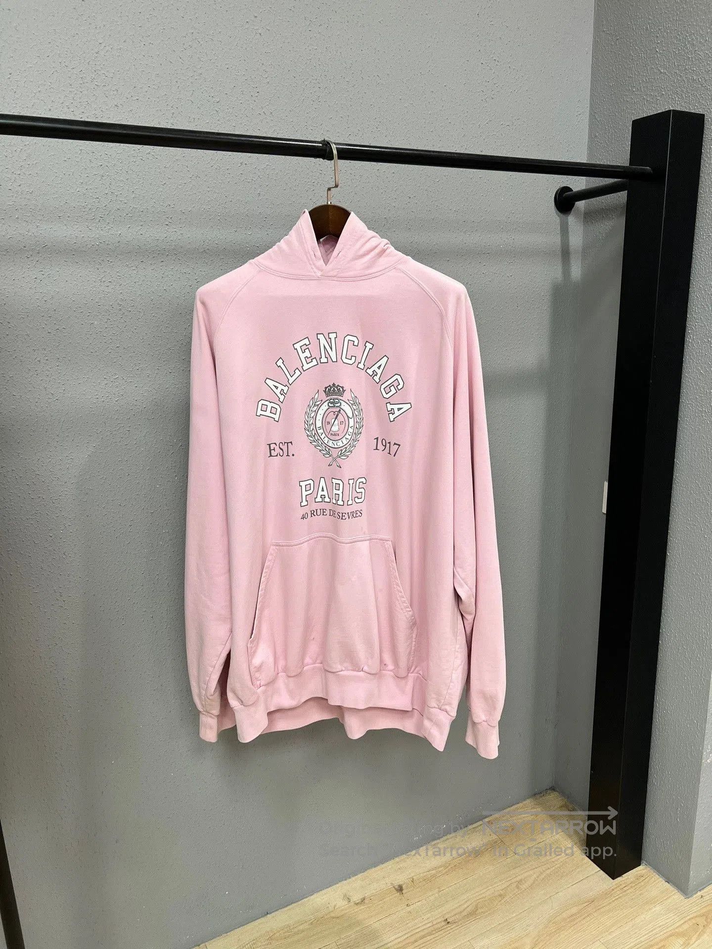 Balenciaga Balenciaga Pink Wheat Ear Logo Hoodie. Size M / US 6-8 / IT 42-44 - 1 Thumbnail