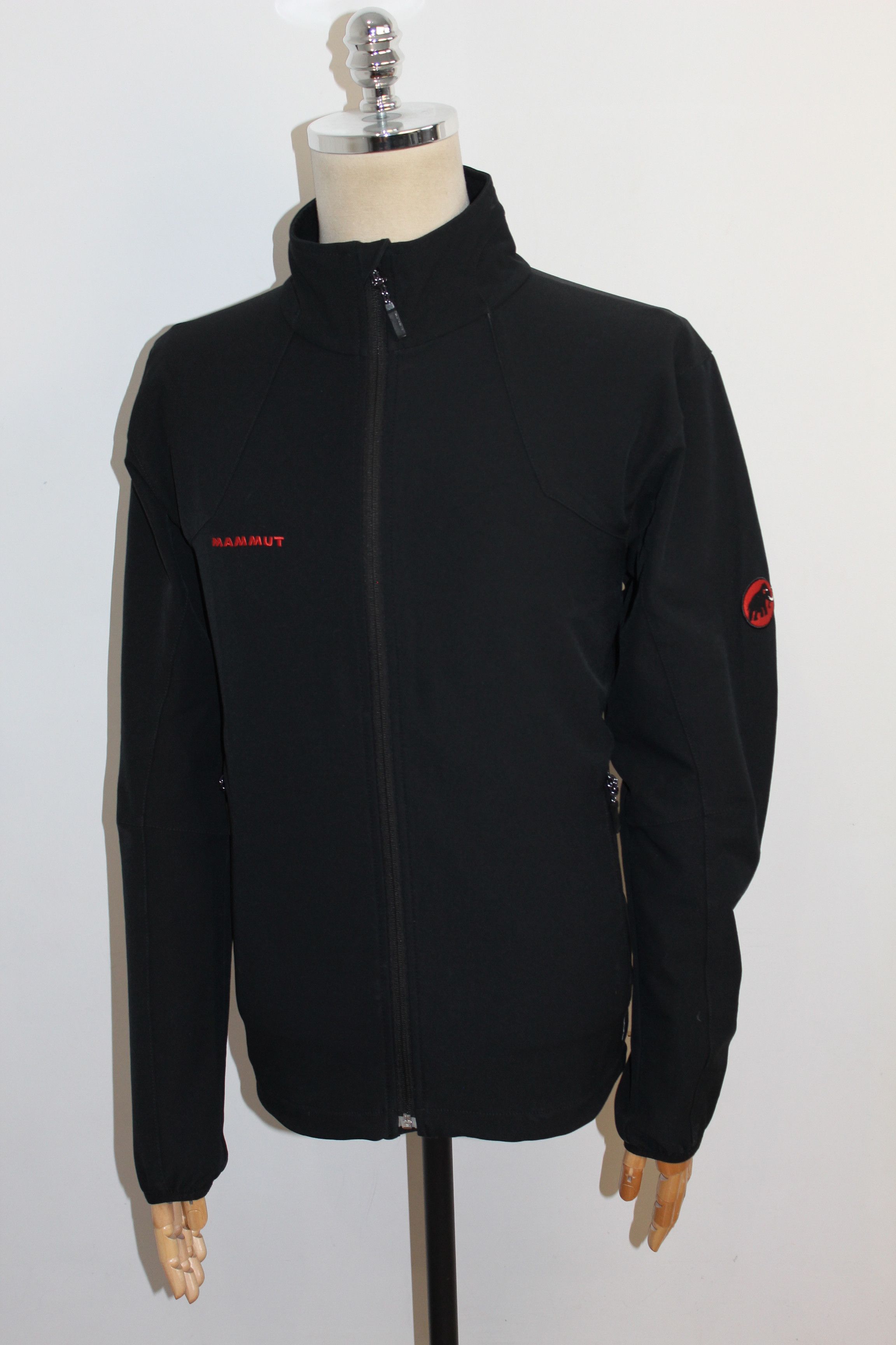 Mammut Men's Mammut Softshell Soft Tech Black Jacket Size L Size US L / EU 52-54 / 3 - 3 Thumbnail