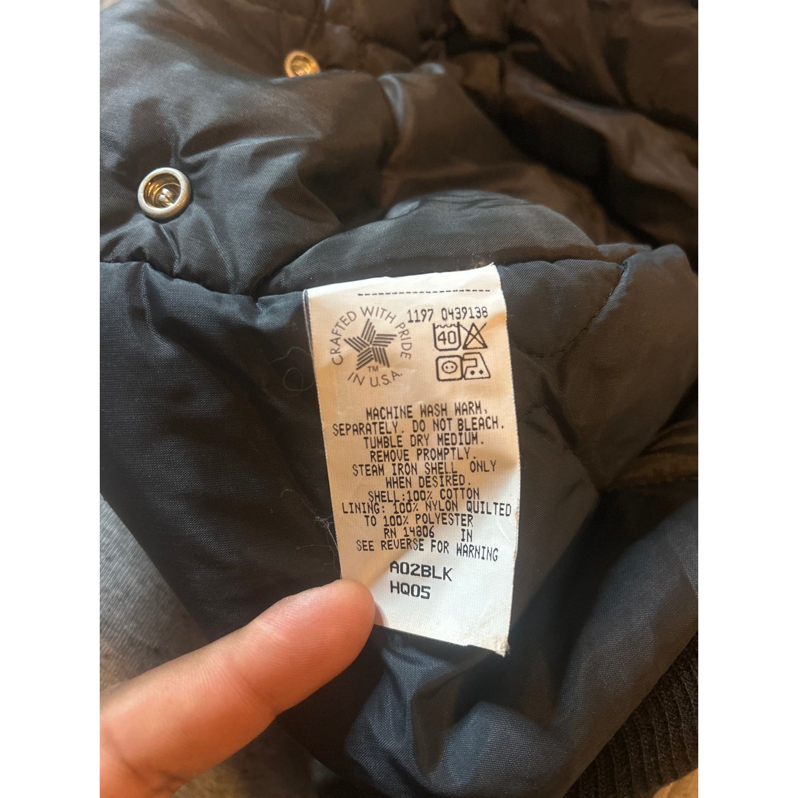 Carhartt Carhartt 1997 hood attachment in great shape A02blk Size US L / EU 52-54 / 3 - 4 Thumbnail