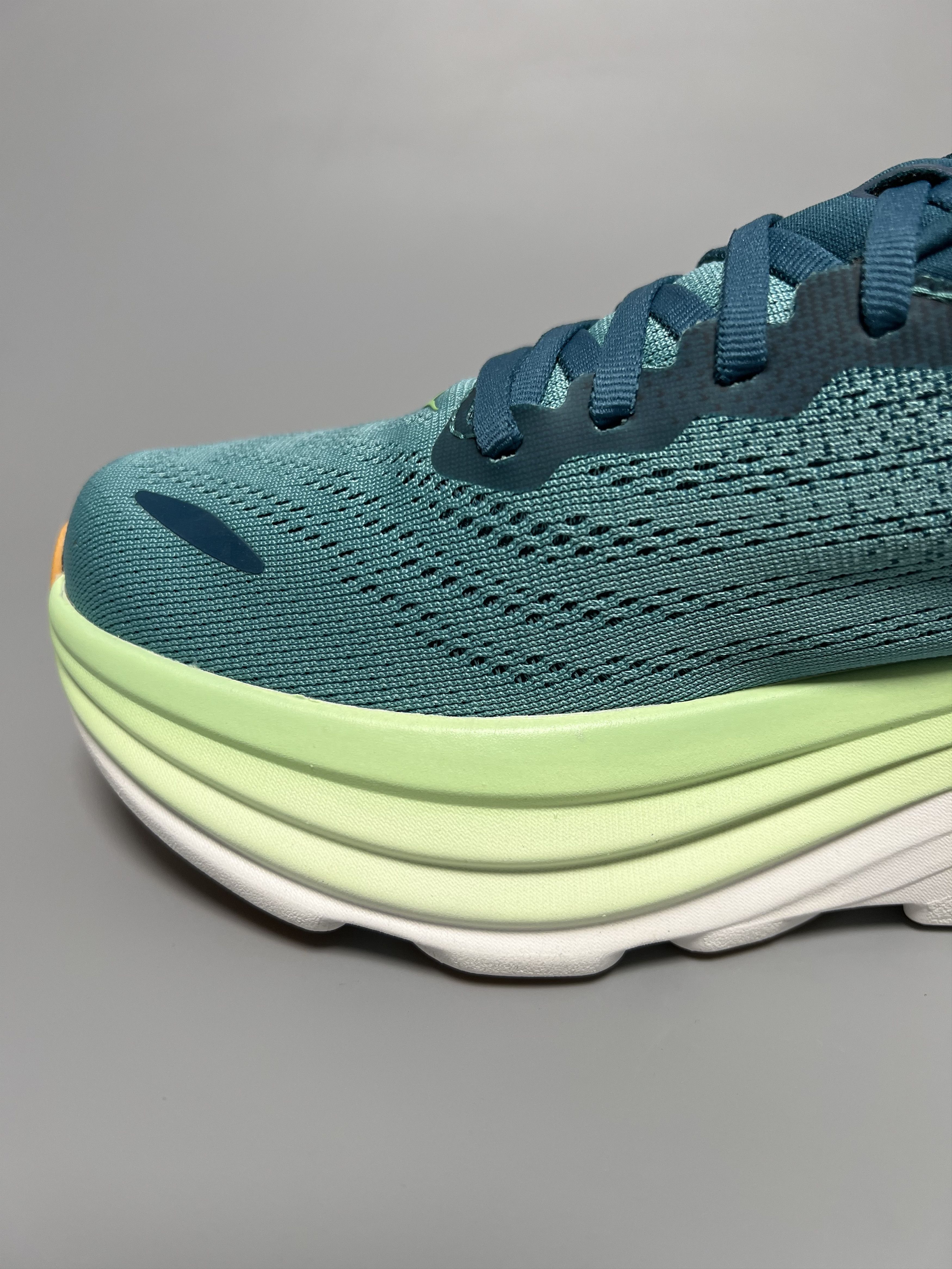Hoka 9D Hoka One One Bondi 8 Running Shoes Size US 9 / EU 42 - 10 Thumbnail