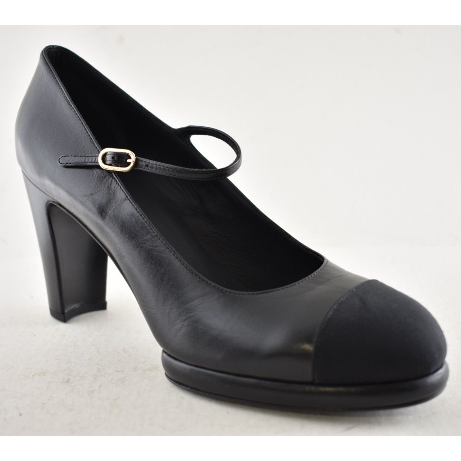 Chanel Chanel 24B Black CC Logo Mary Jane Platform Pumps 41 Size US 10 / IT 40 - 5 Thumbnail