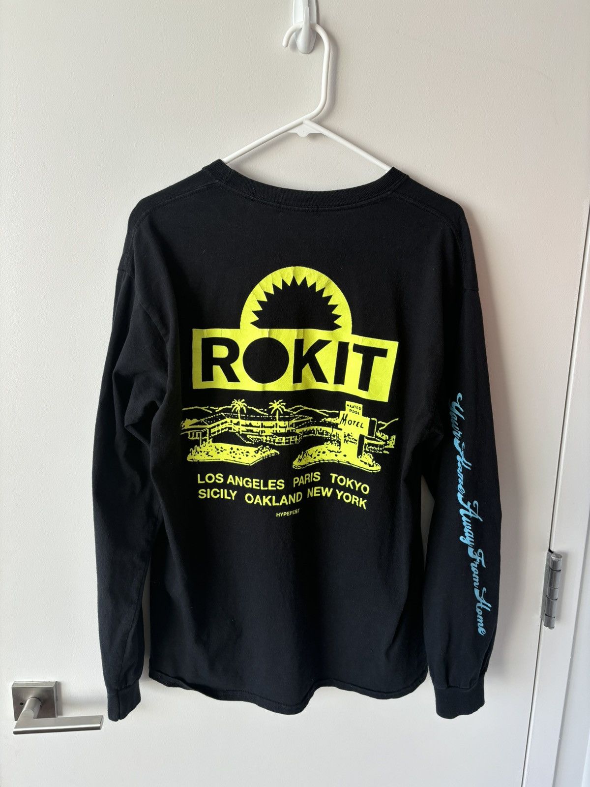 Hypebeast × Rokit Rokit x Hypebeast Exclusive “Hypefest” Graphic L/S T-Shirt Size US L / EU 52-54 / 3 - 2 Thumbnail