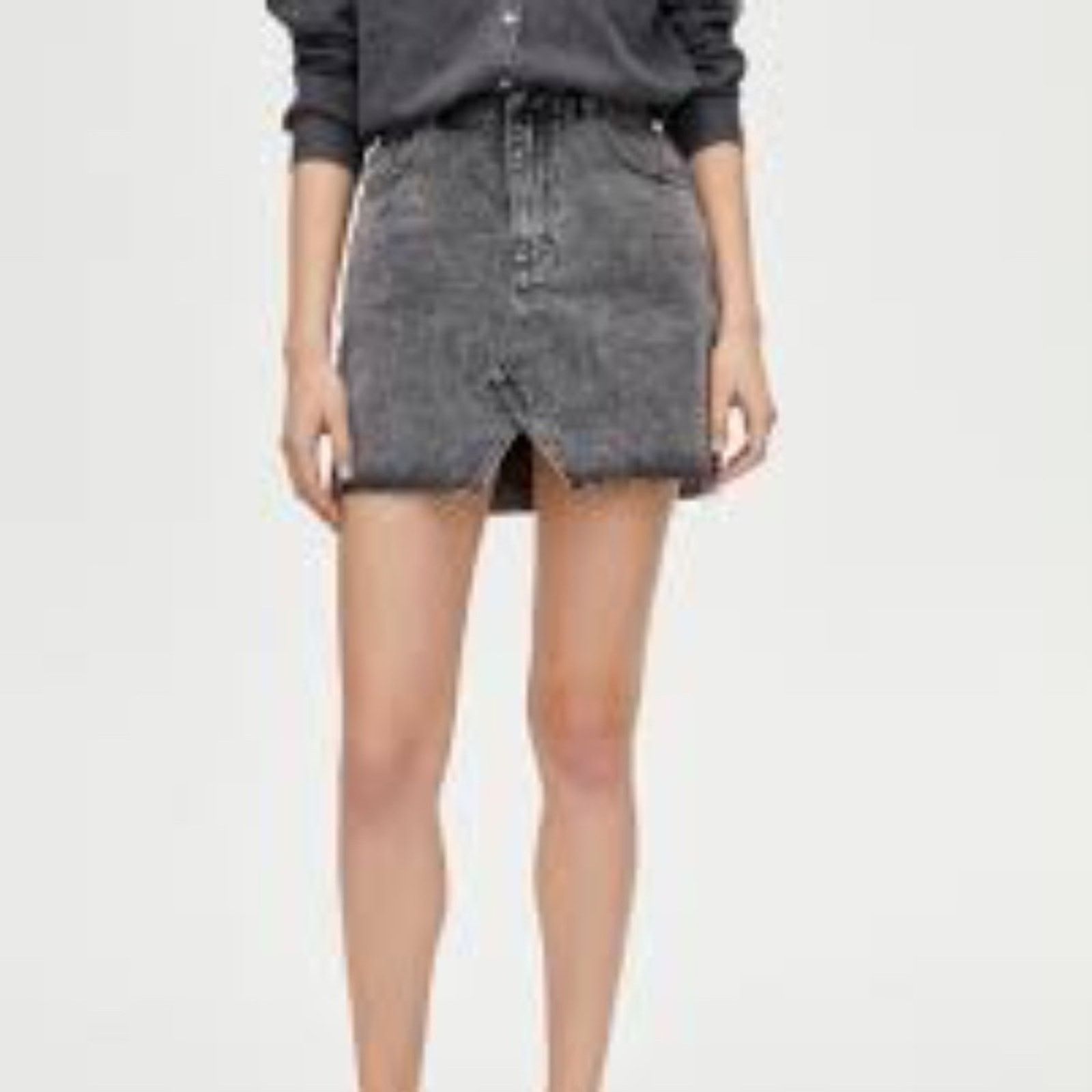 Pull & Bear Pull & Bear Gray Fitted Denim Mini Skirt Size 28" / US 6 / IT 42 - 10 Thumbnail