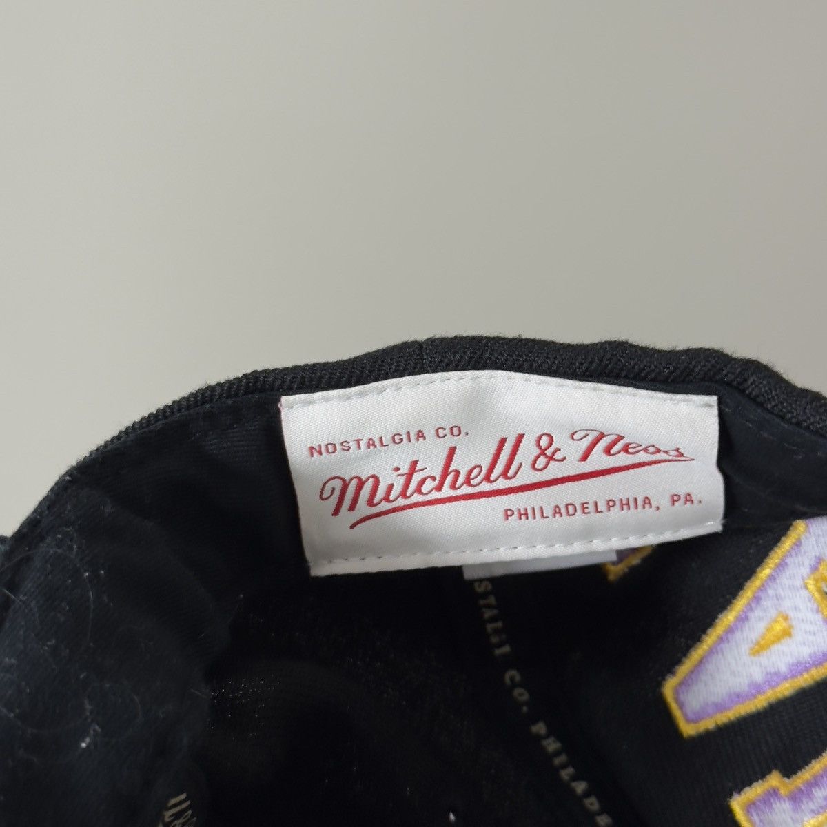 Mitchell & Ness Los Angeles Lakers black snapback hat Size ONE SIZE - 5 Thumbnail