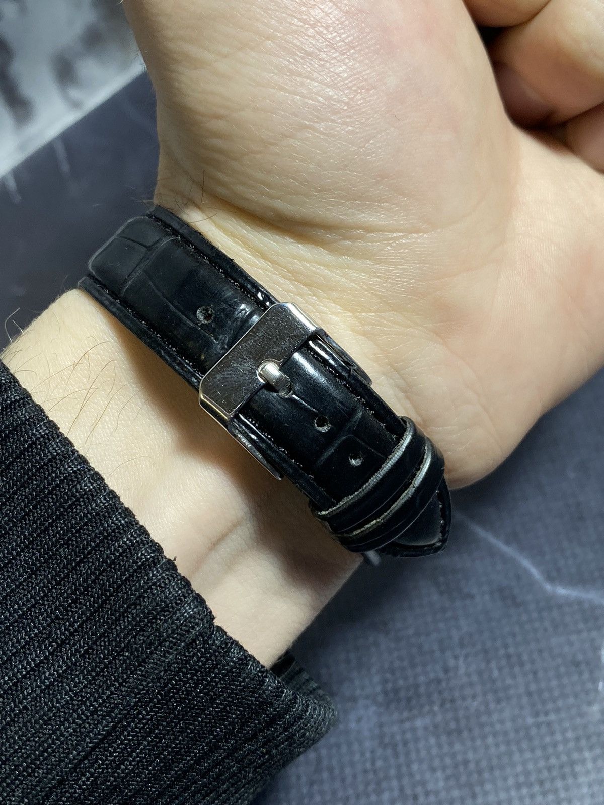 Vintage Avon Black Diver Quartz Watch Sporty Vintage Style ⌚ Size ONE SIZE - 5 Thumbnail