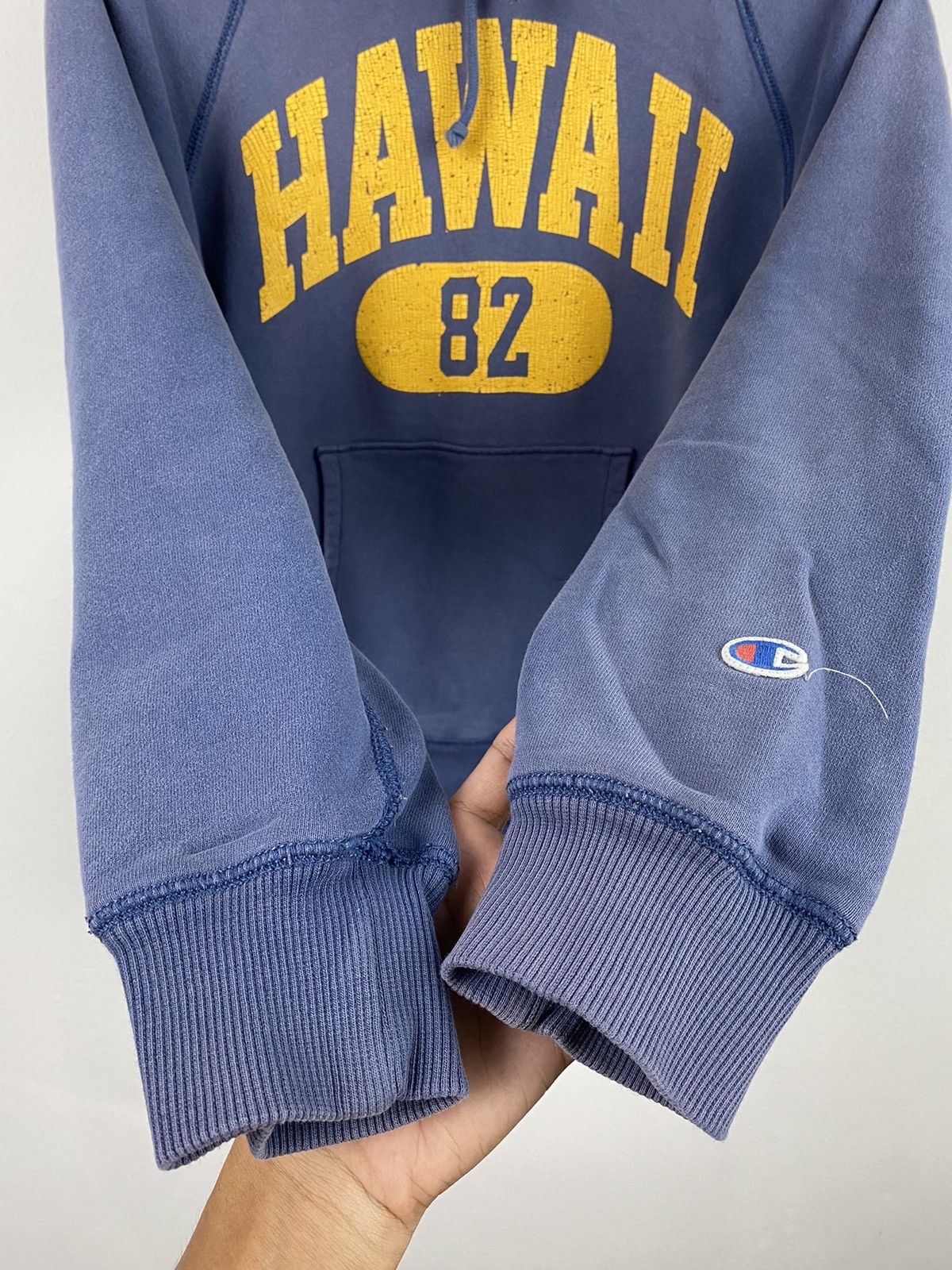 Champion × Vintage Champion Hawaii 82 Pullover Hoodie Size US M / EU 48-50 / 2 - 4 Thumbnail