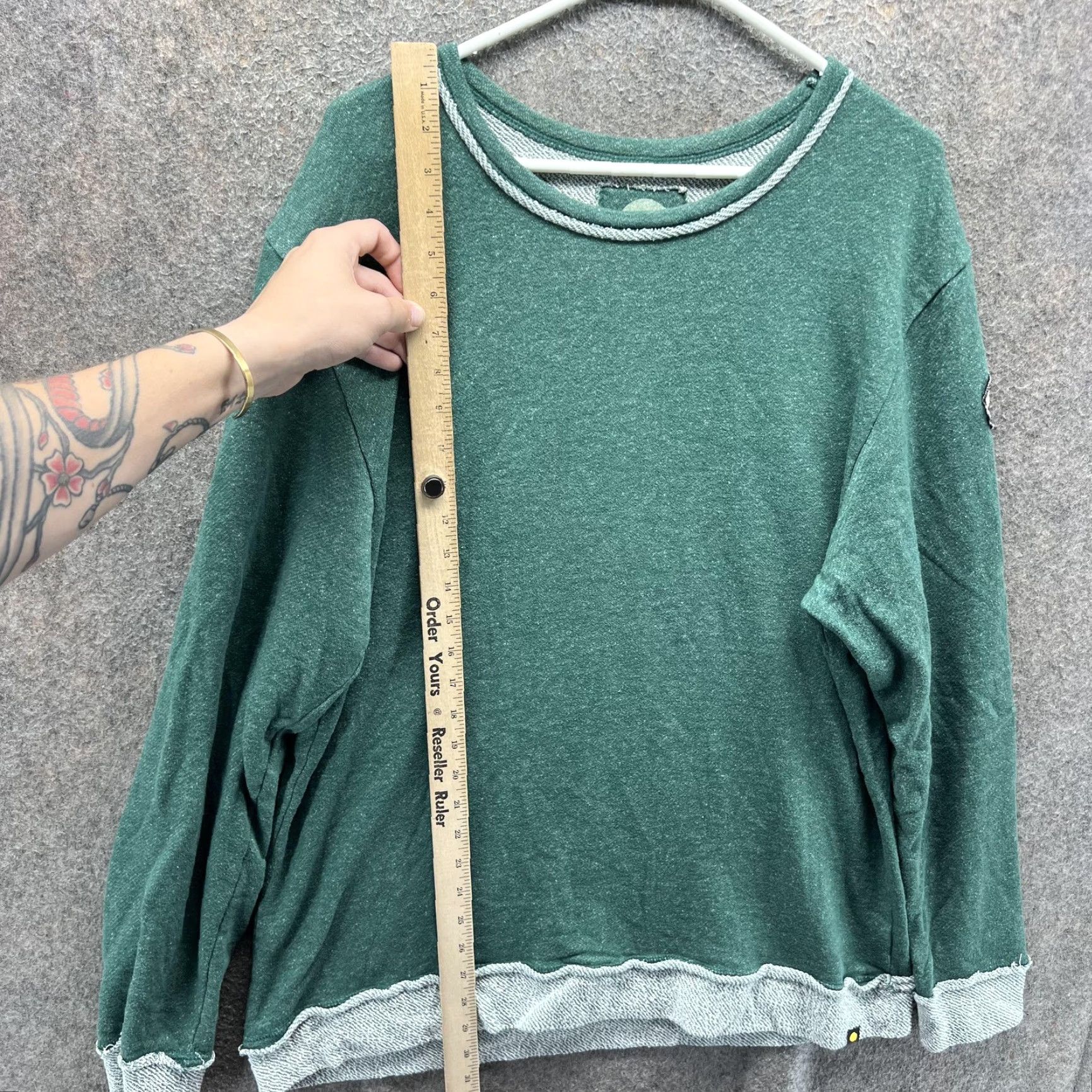 Life is Good Life is Good Sweatshirt Womens L Green Crewneck Pullover Logo Patch Top Size L / US 10 / IT 46 - 6 Thumbnail